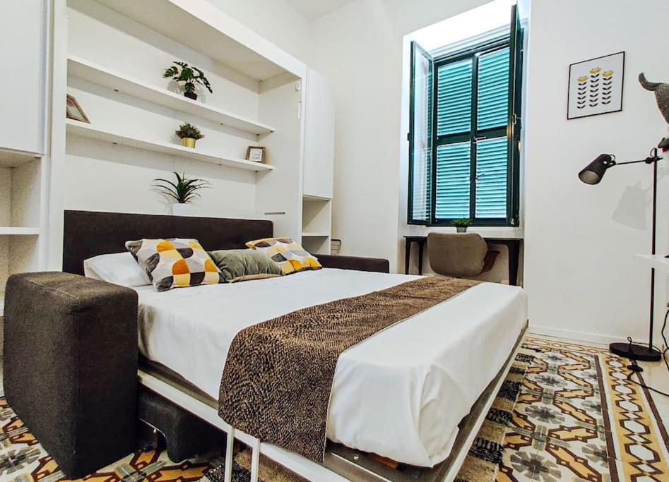 Smart Studio 1a - 'Sacre Cuor' Sliema - By Solea view 5