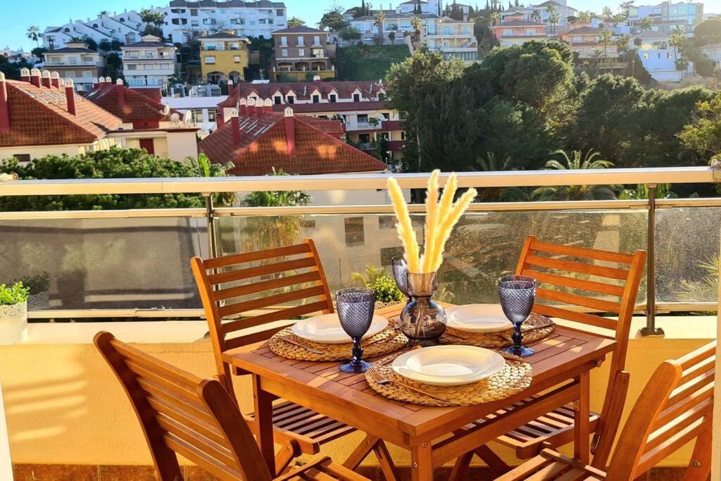 Soleado apartamento Golf y a 900 m de la playa view 4