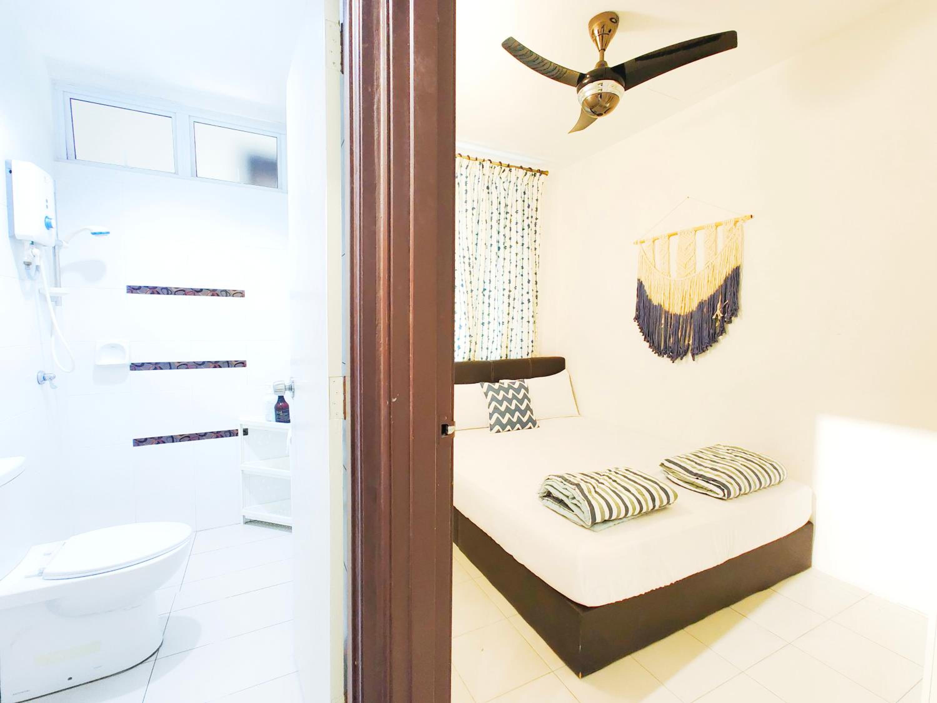 Ocean 27 Batu Ferringhi Shamrock Beach 6 Bedroom 22pax with Pool view 4