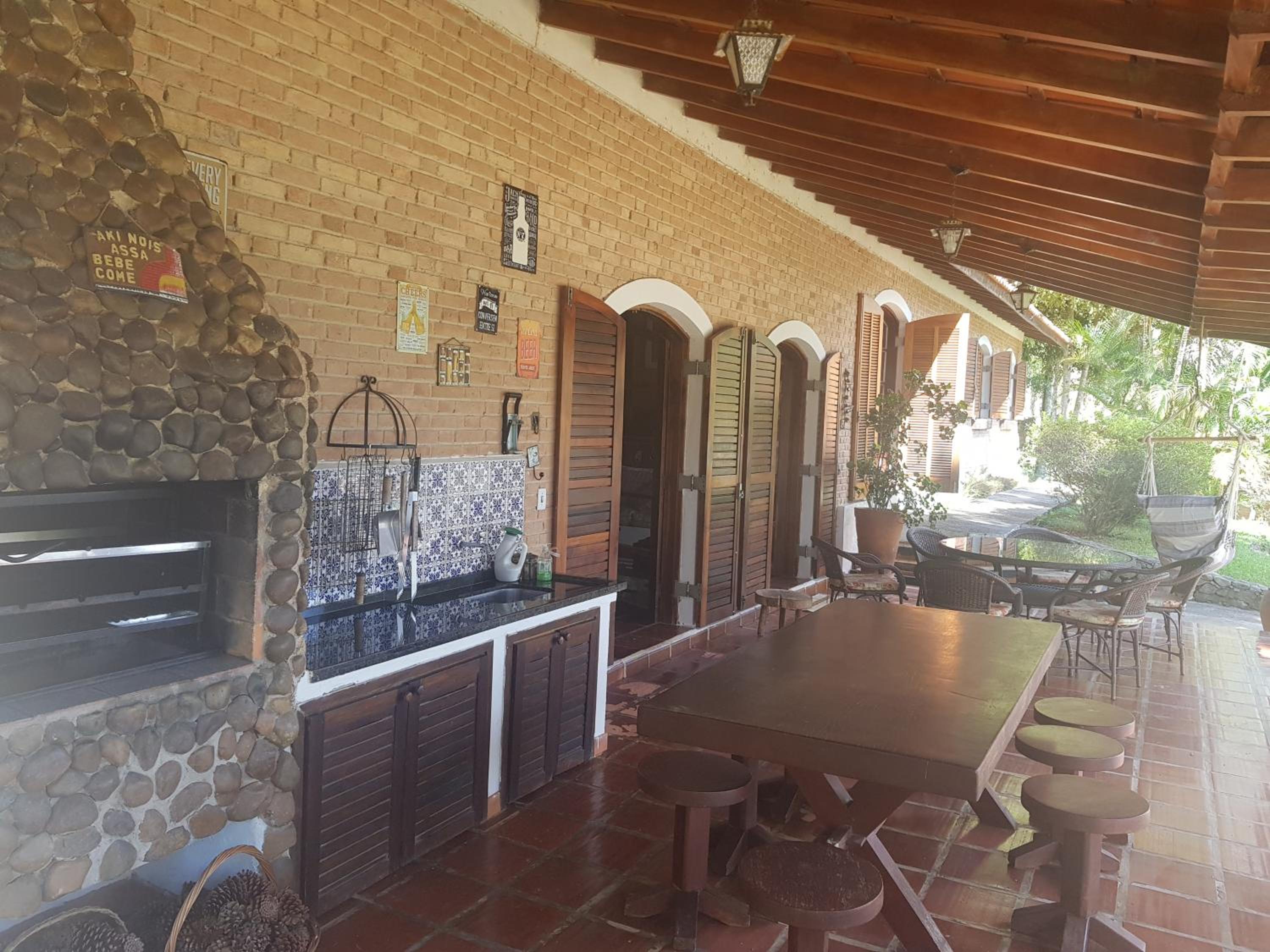 Casa de Campo em Ibiúna de frente para represa
