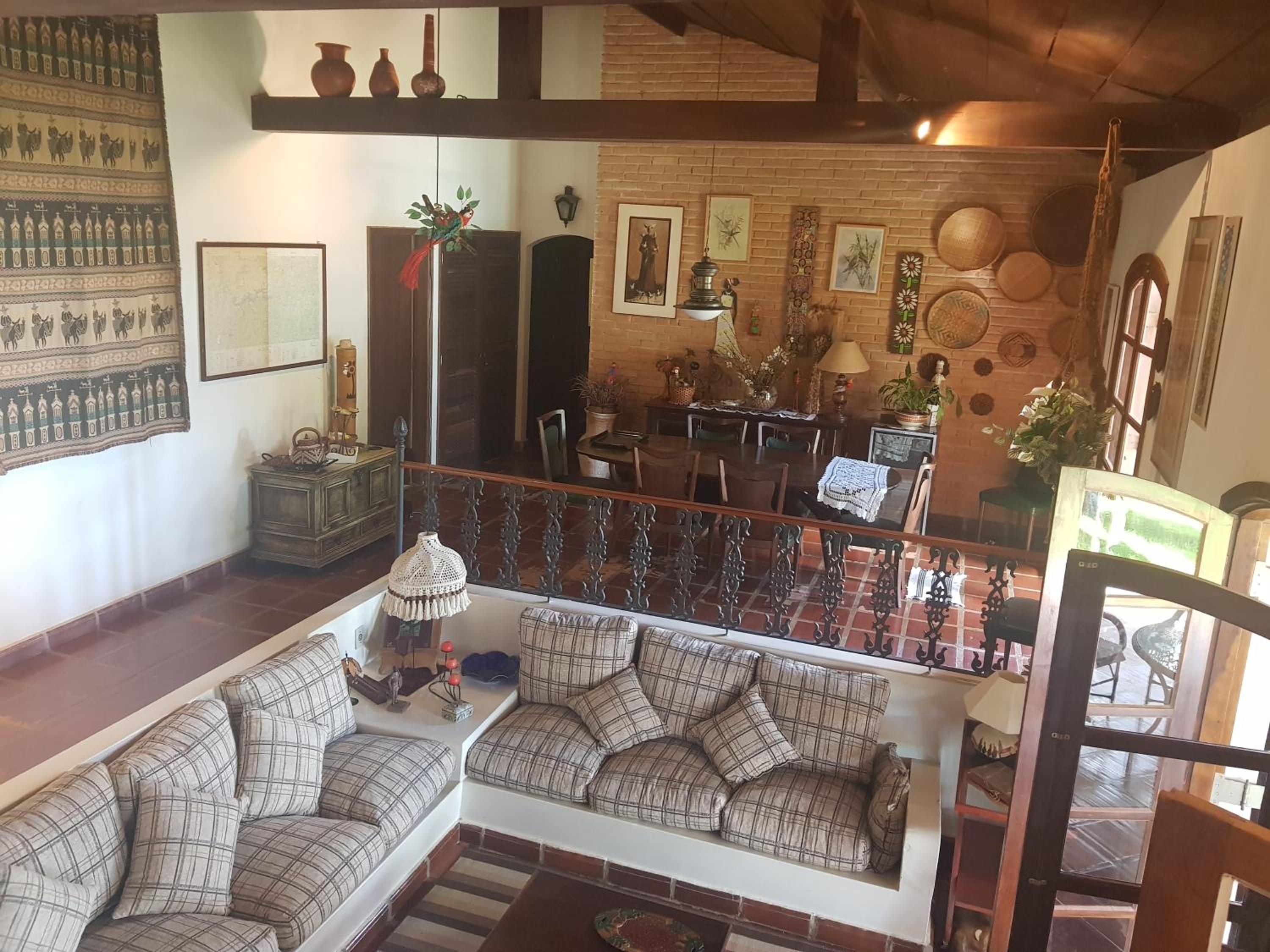 Casa de Campo em Ibiúna de frente para represa