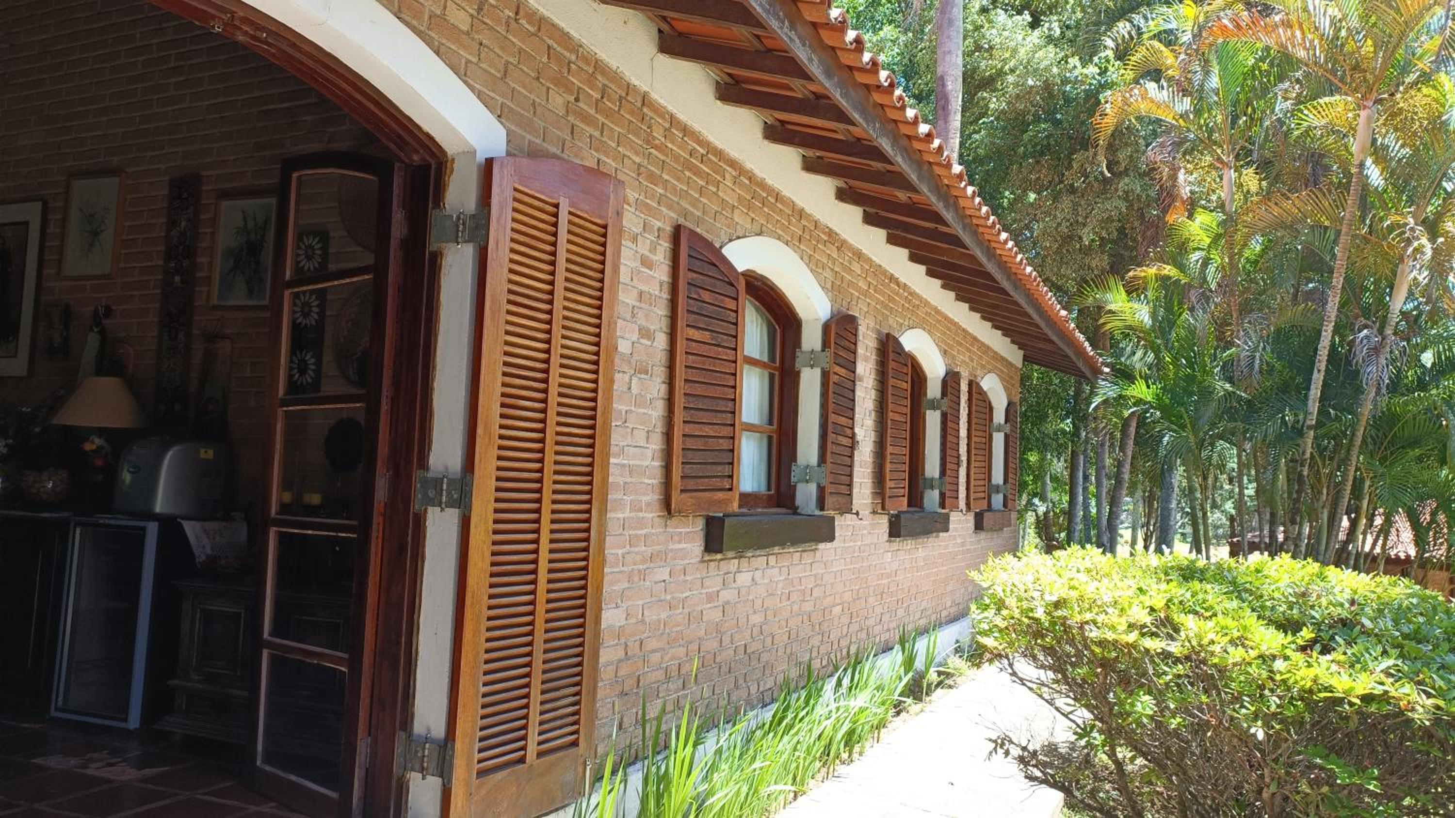 Casa de Campo em Ibiúna de frente para represa