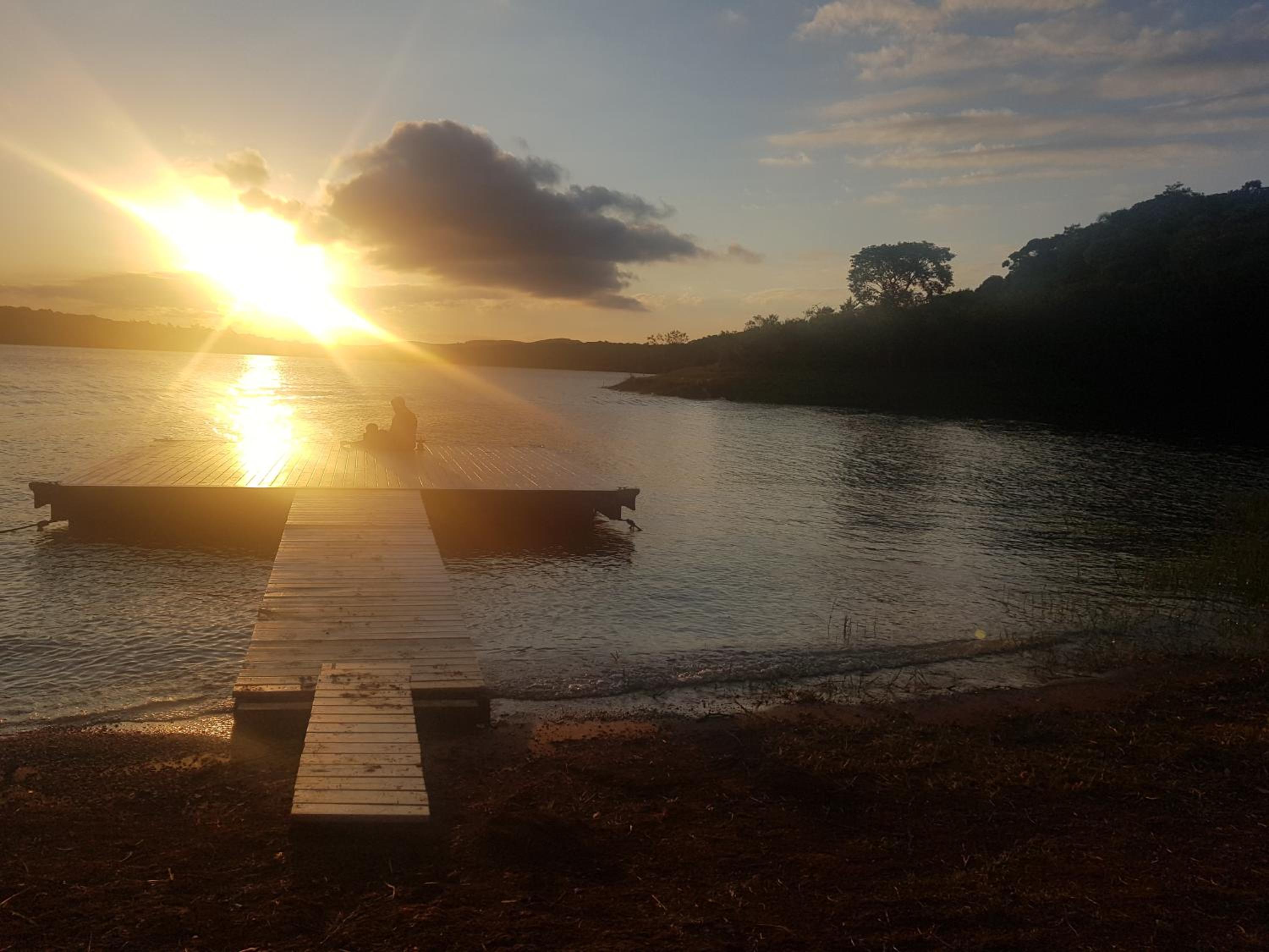 Casa de Campo em Ibiúna de frente para represa