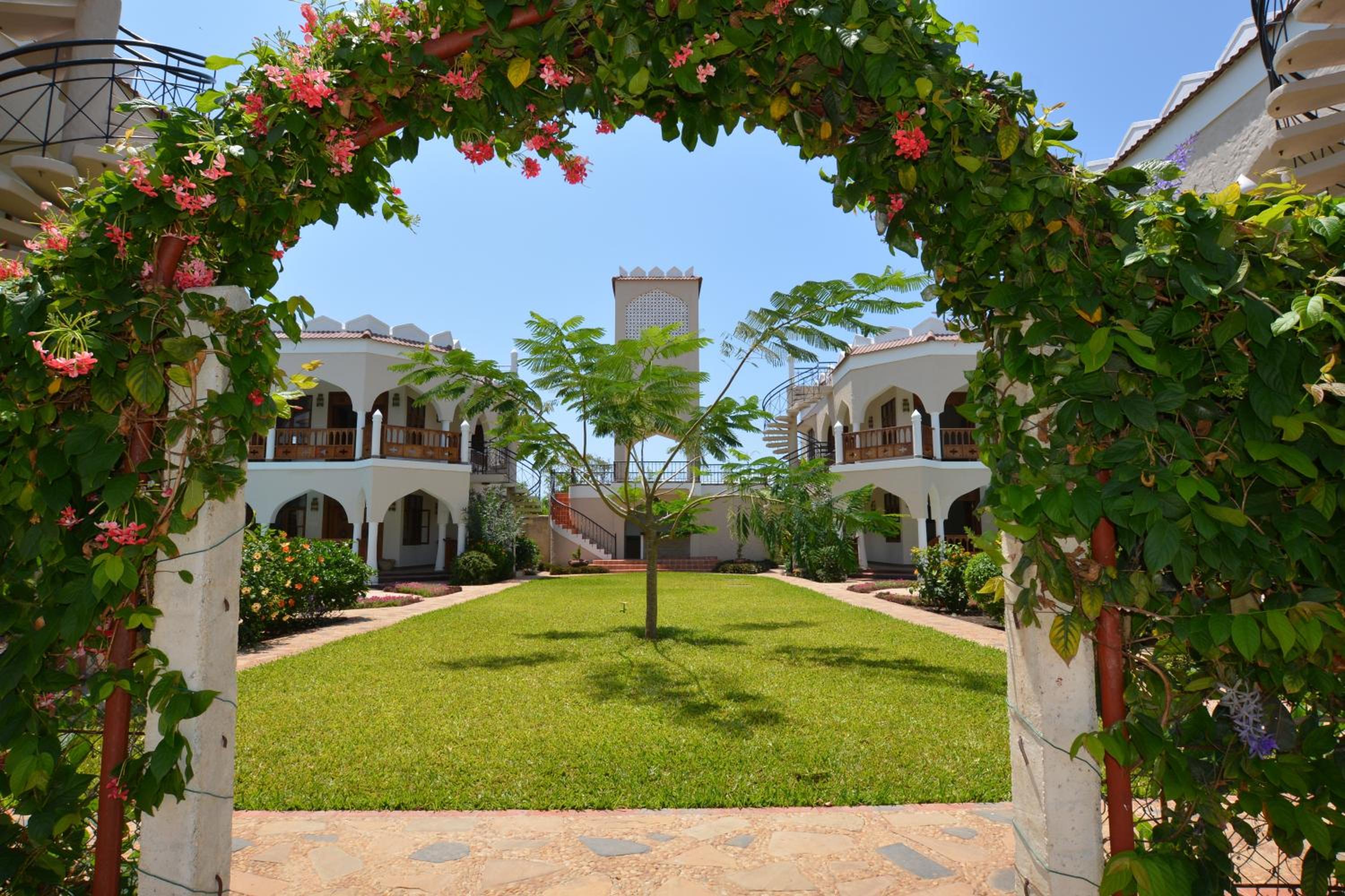 Diani Pearl