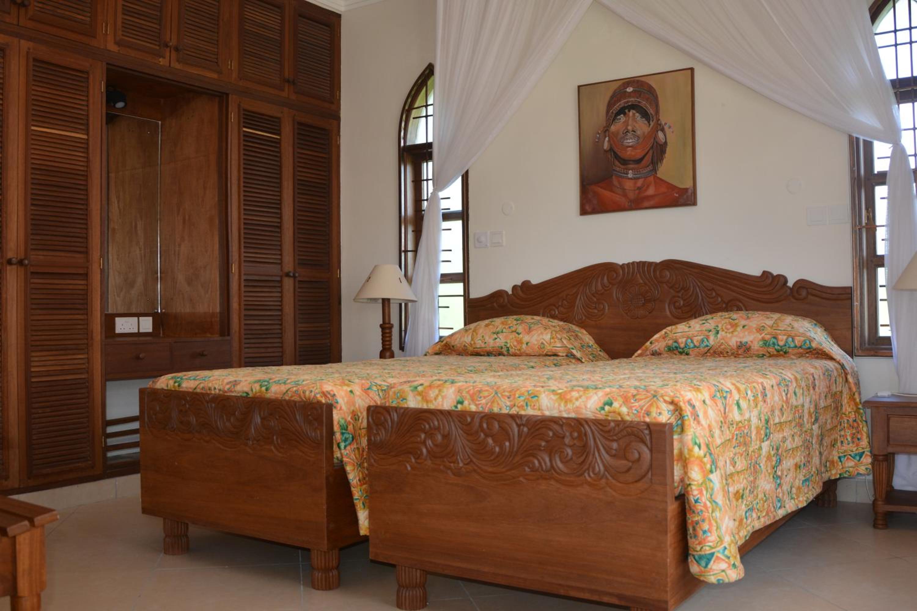 Diani Pearl