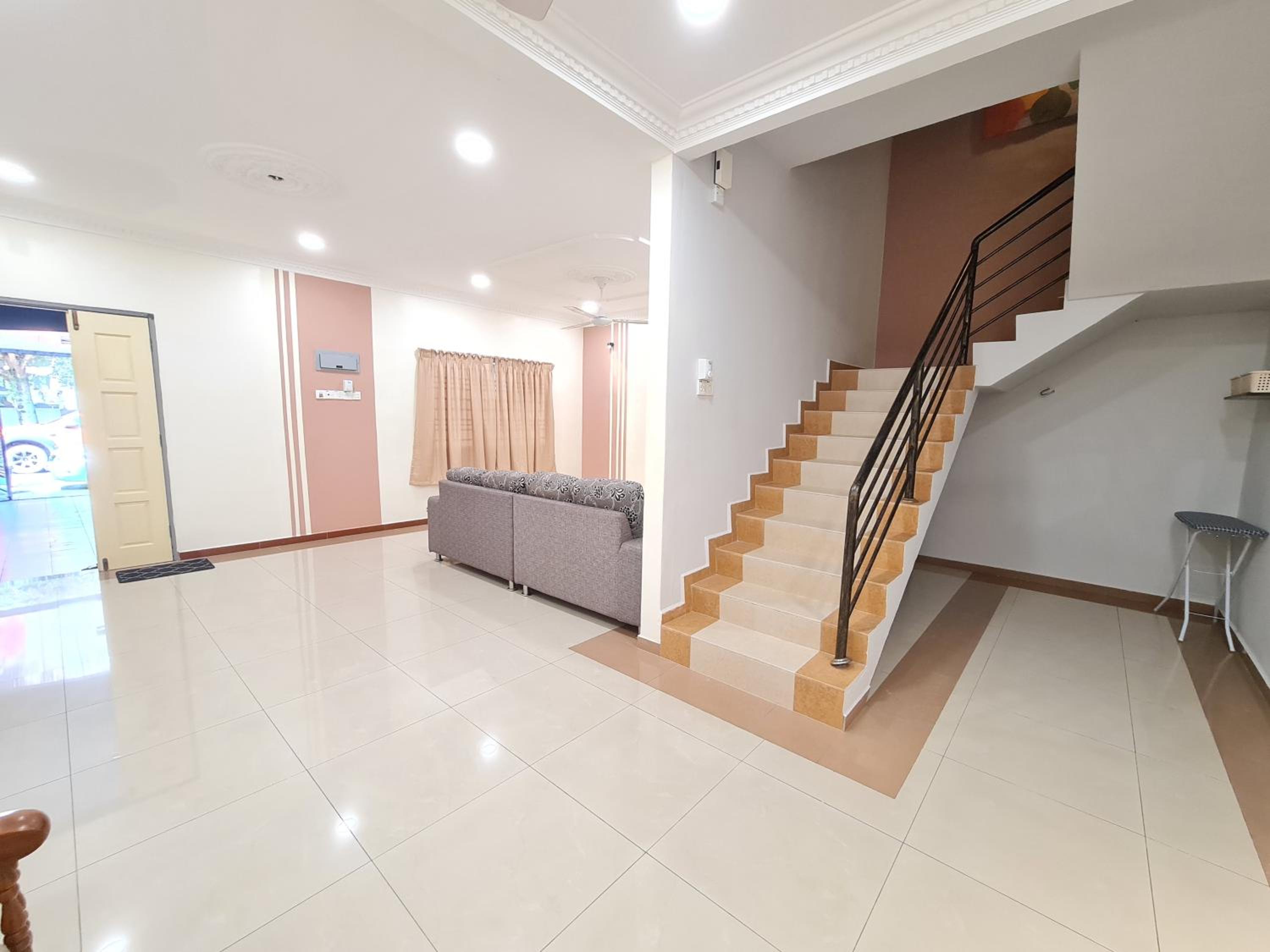 Air-home M9 Simpang near Aulong Econsave, 4BR, 10pax, Netflix photo 3