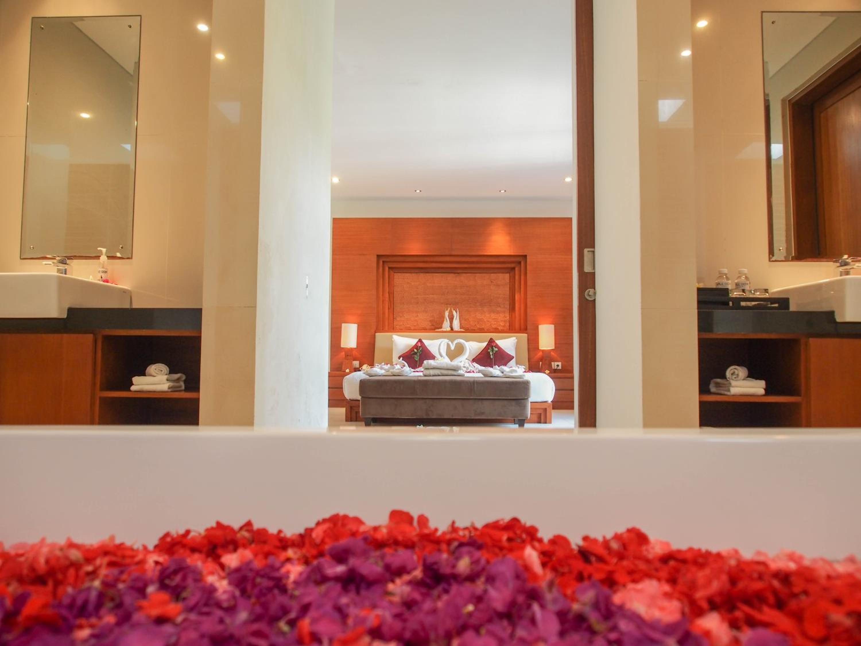 Bale Gede Luxury Villas