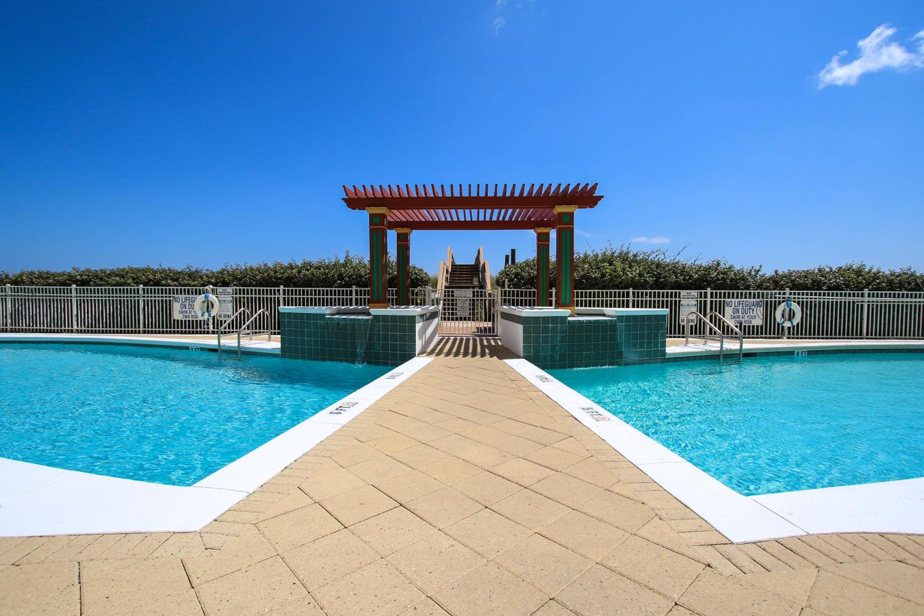 Incredible Great Deals On This Hidden Gem Gulf Front Condo at The Pearl Sleeps 8 view 2