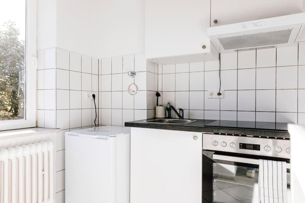 Komplett neu: 2-Zi zentral im Altbau. 24h-Checkin
