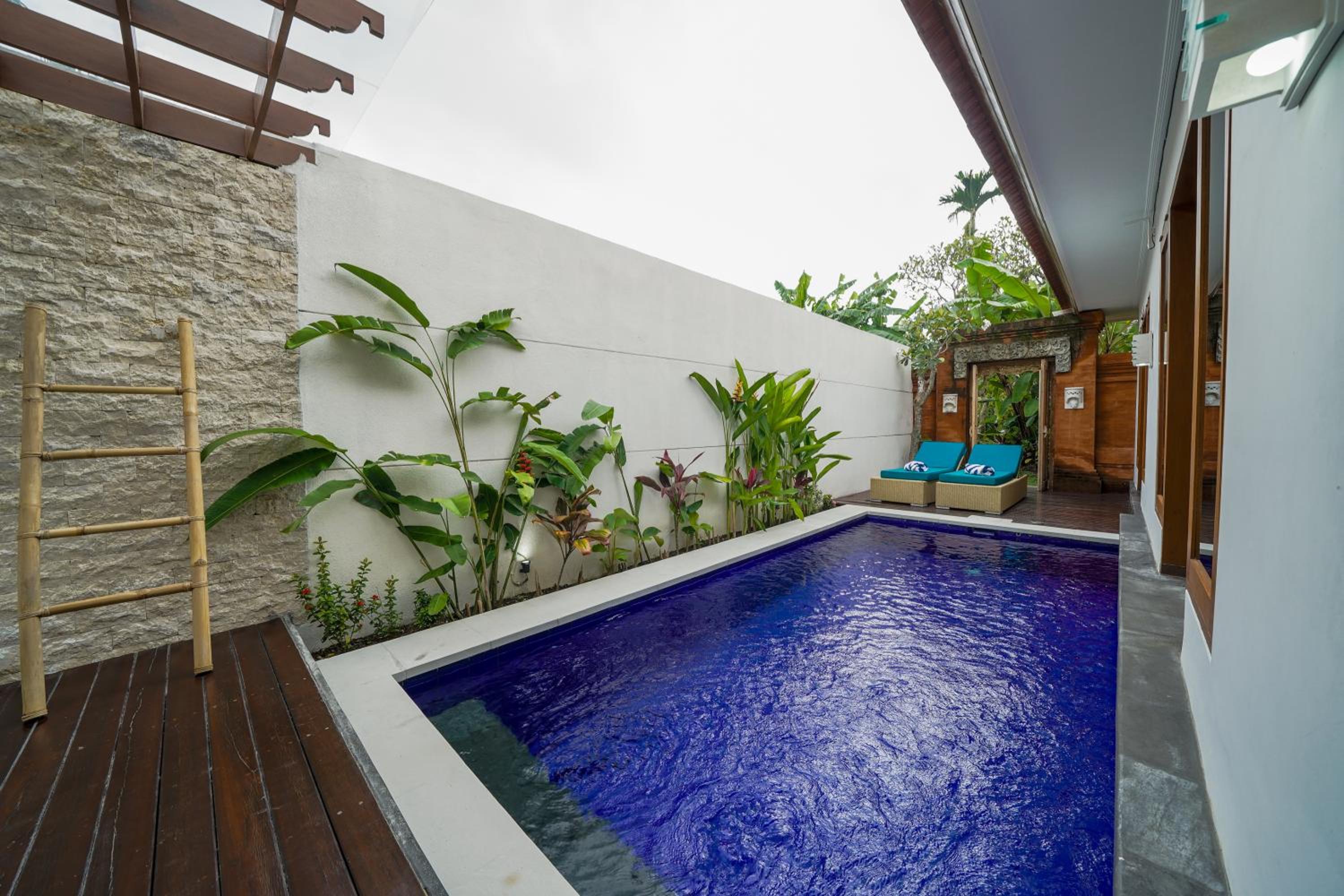 Three Brothers Bali Legian Bungalows & Villas