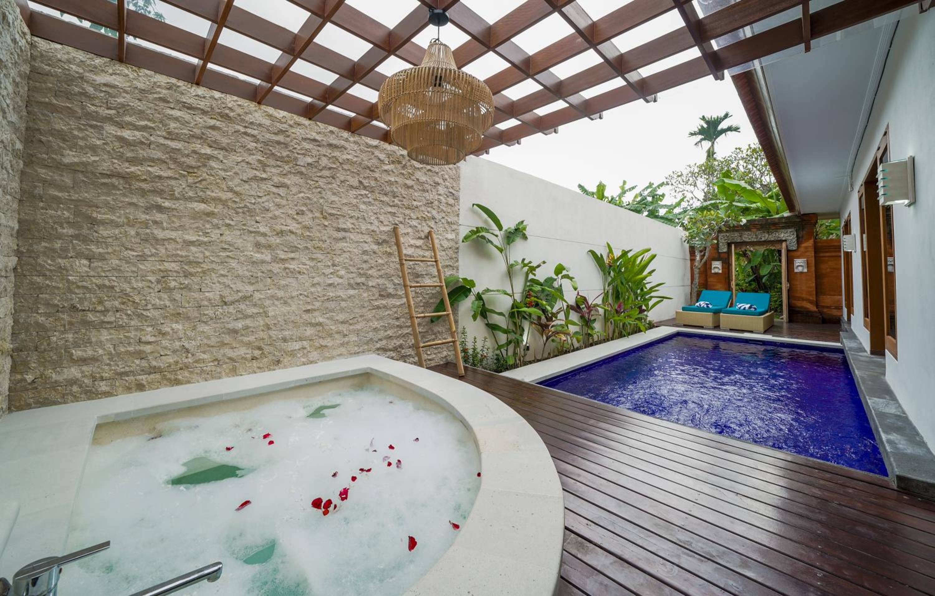Three Brothers Bali Legian Bungalows & Villas