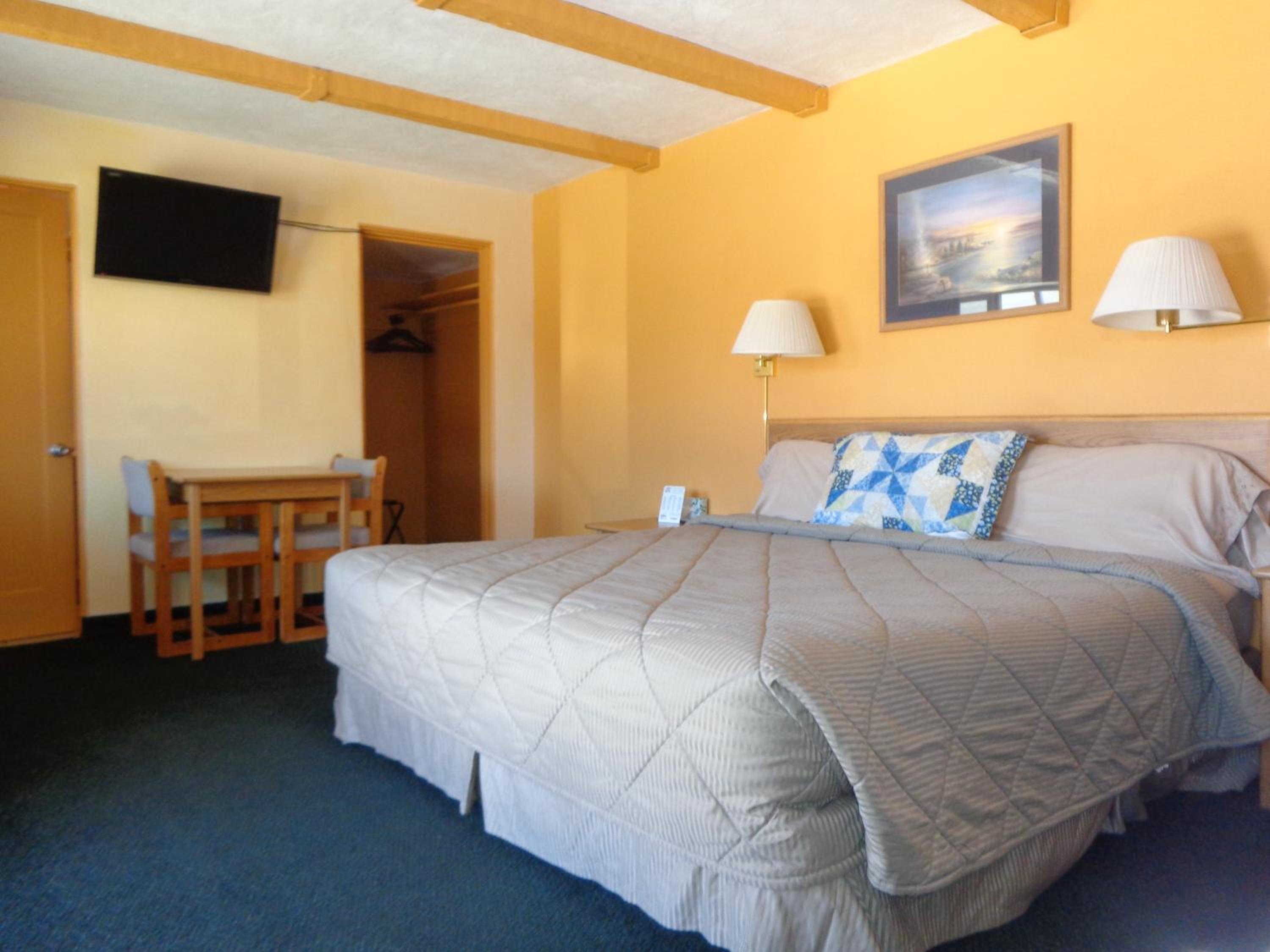 Gunnison Vacations - Western Motel - Property Image 22