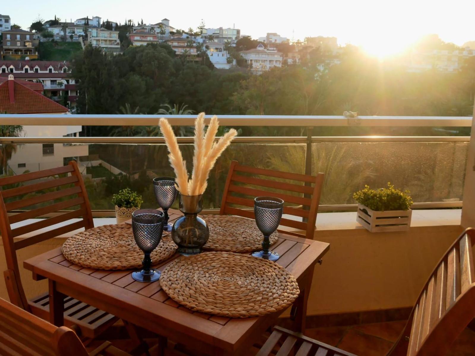 Soleado apartamento Golf y a 900 m de la playa view 5