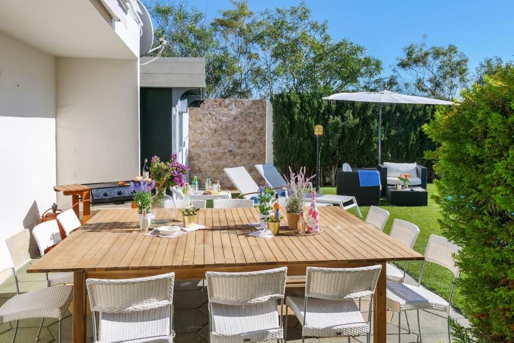 TRES PALMERAS moderne Villa, Pool 5 Minuten zum Strand, Klima, schnelles Wifi