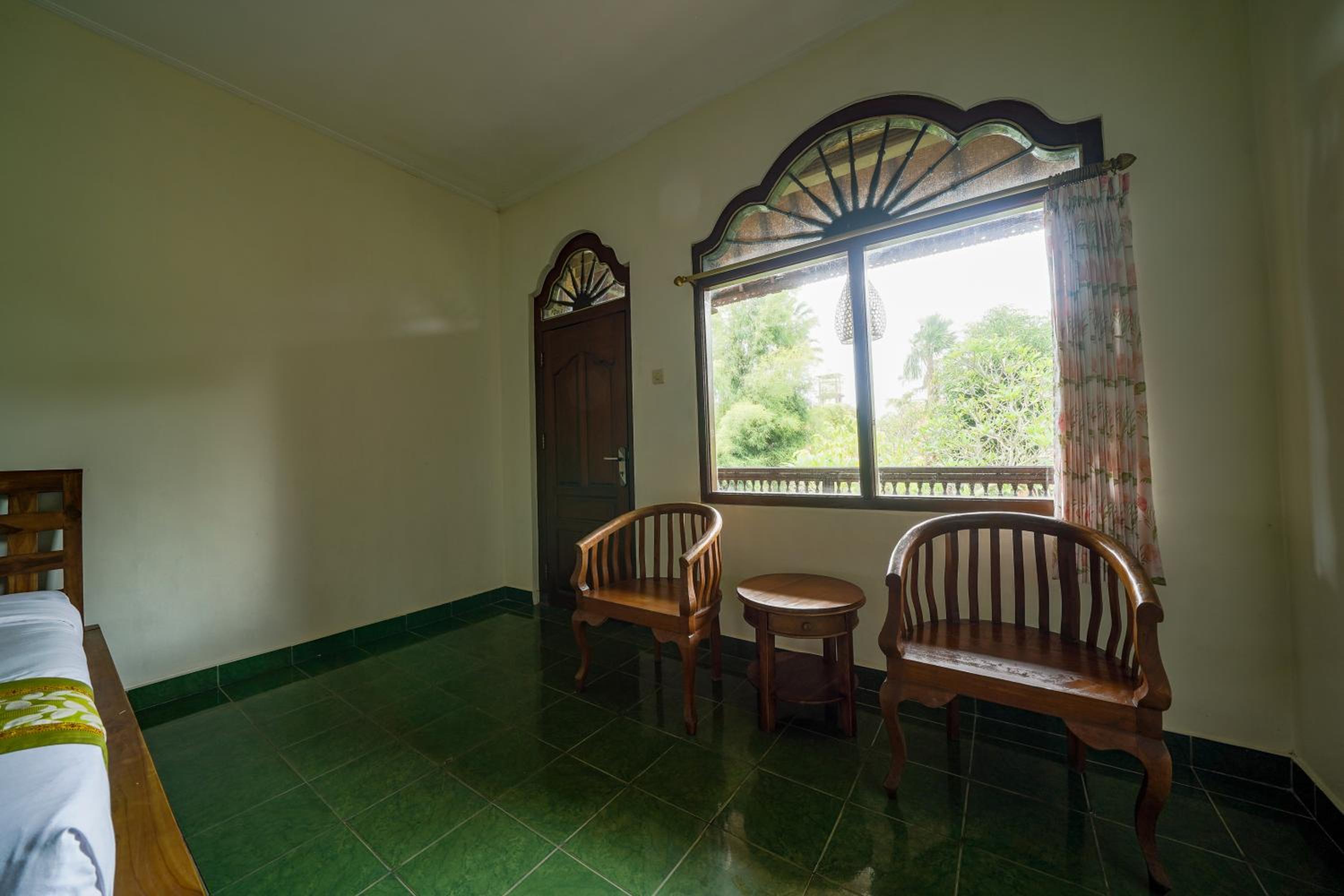 Three Brothers Bali Legian Bungalows & Villas