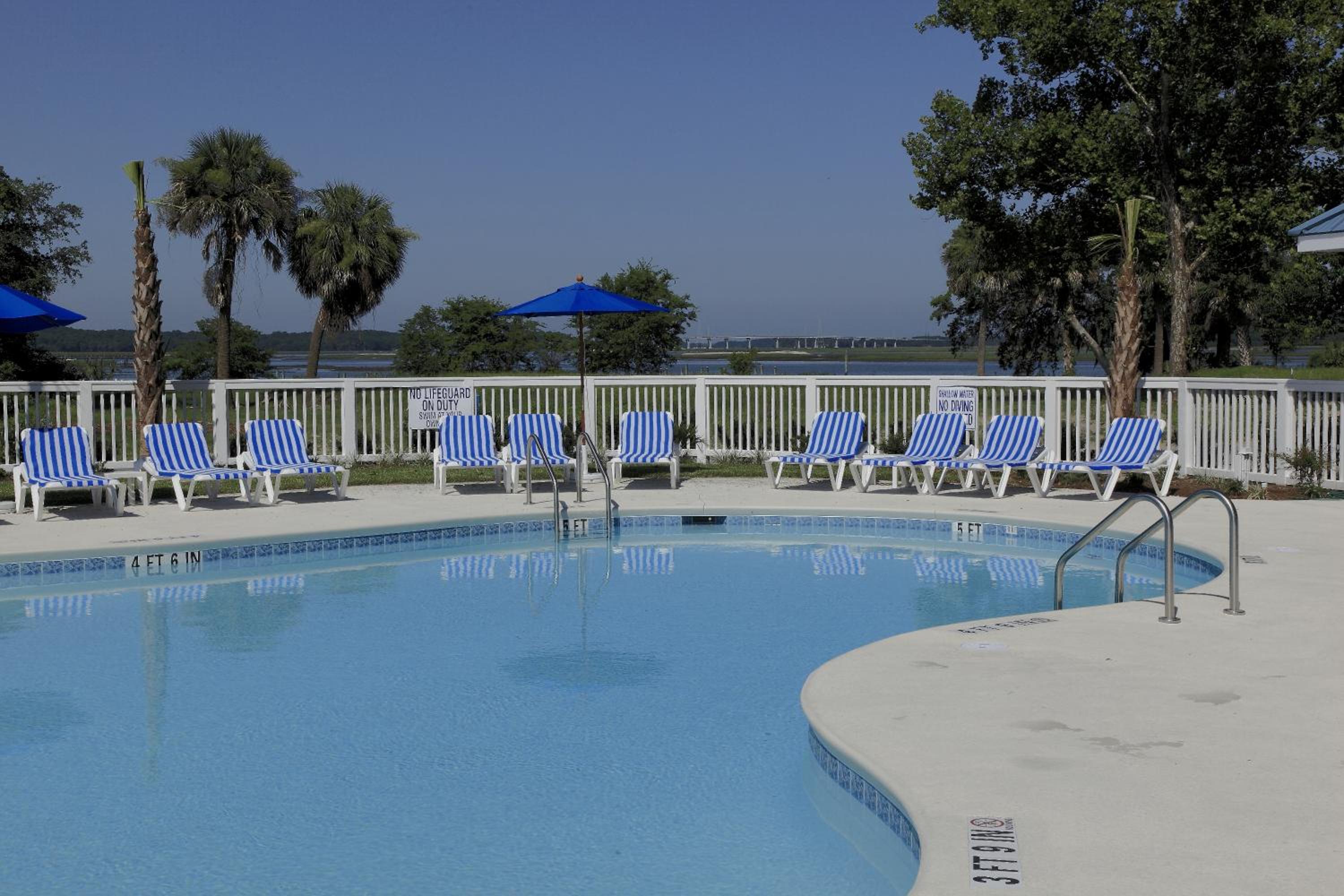 Bluewater by Spinnaker Resorts
