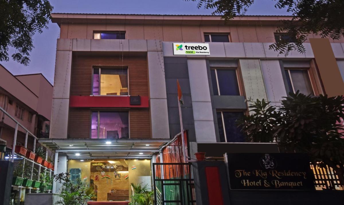 hotel building