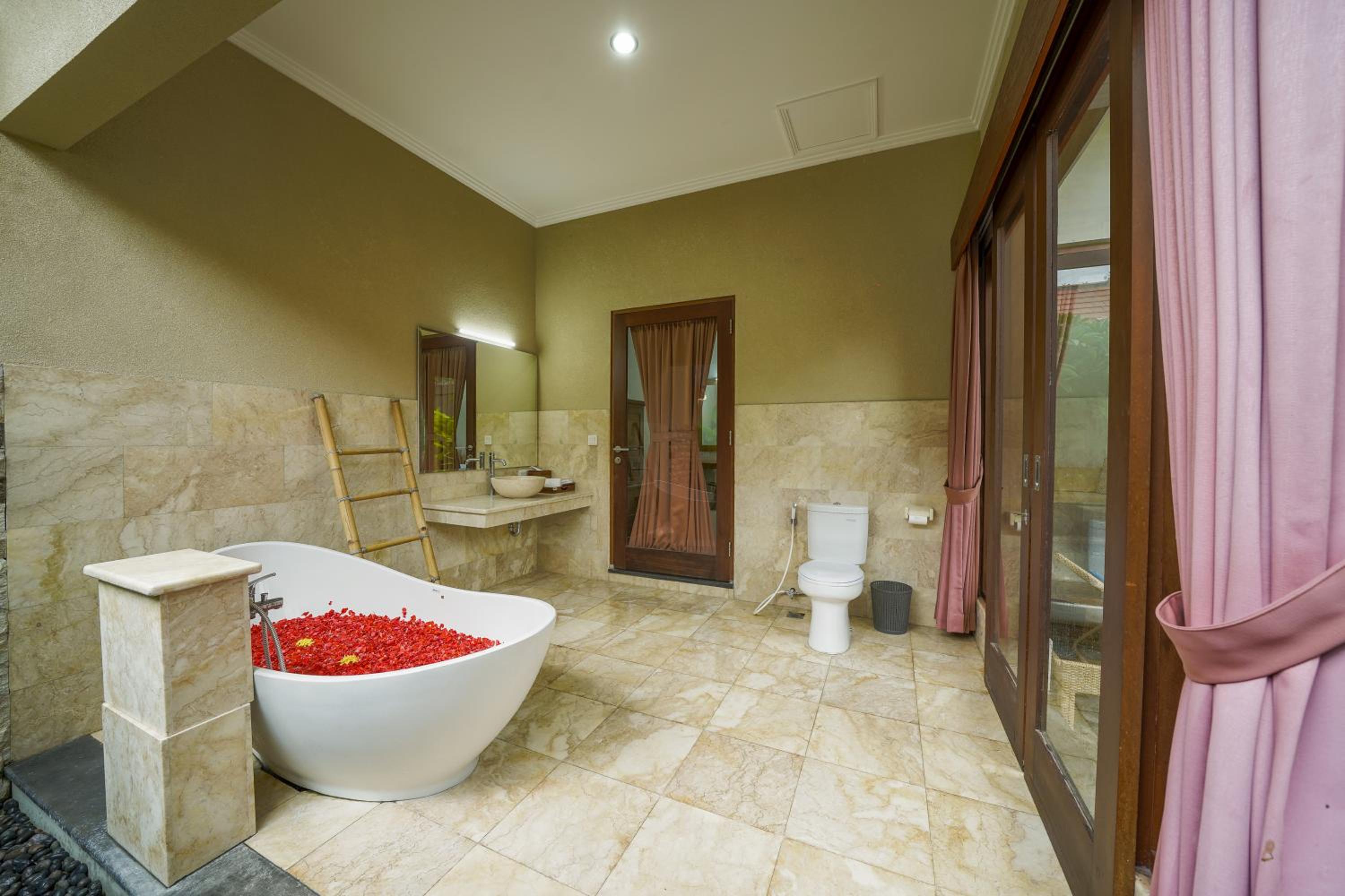 Three Brothers Bali Legian Bungalows & Villas