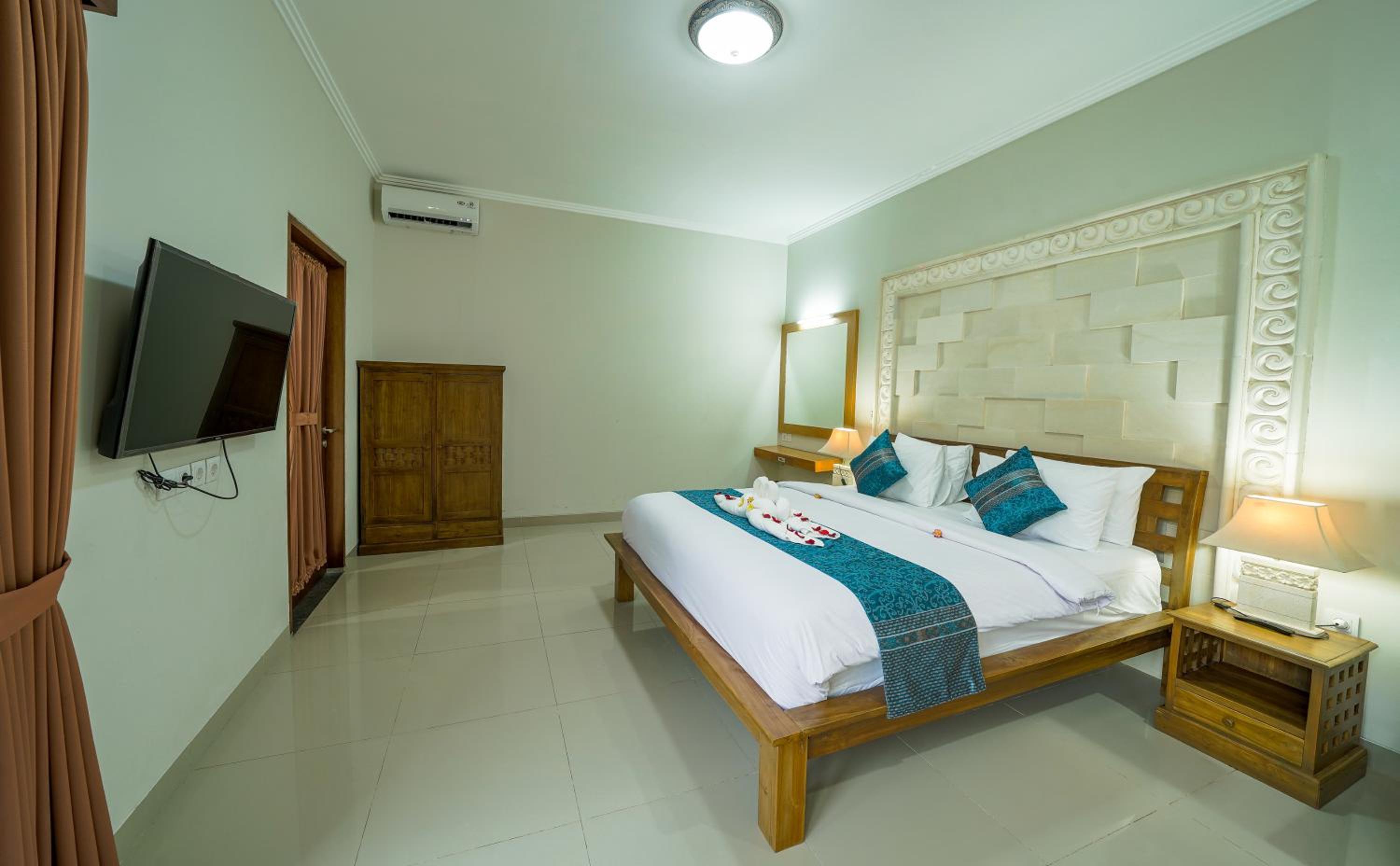 Three Brothers Bali Legian Bungalows & Villas