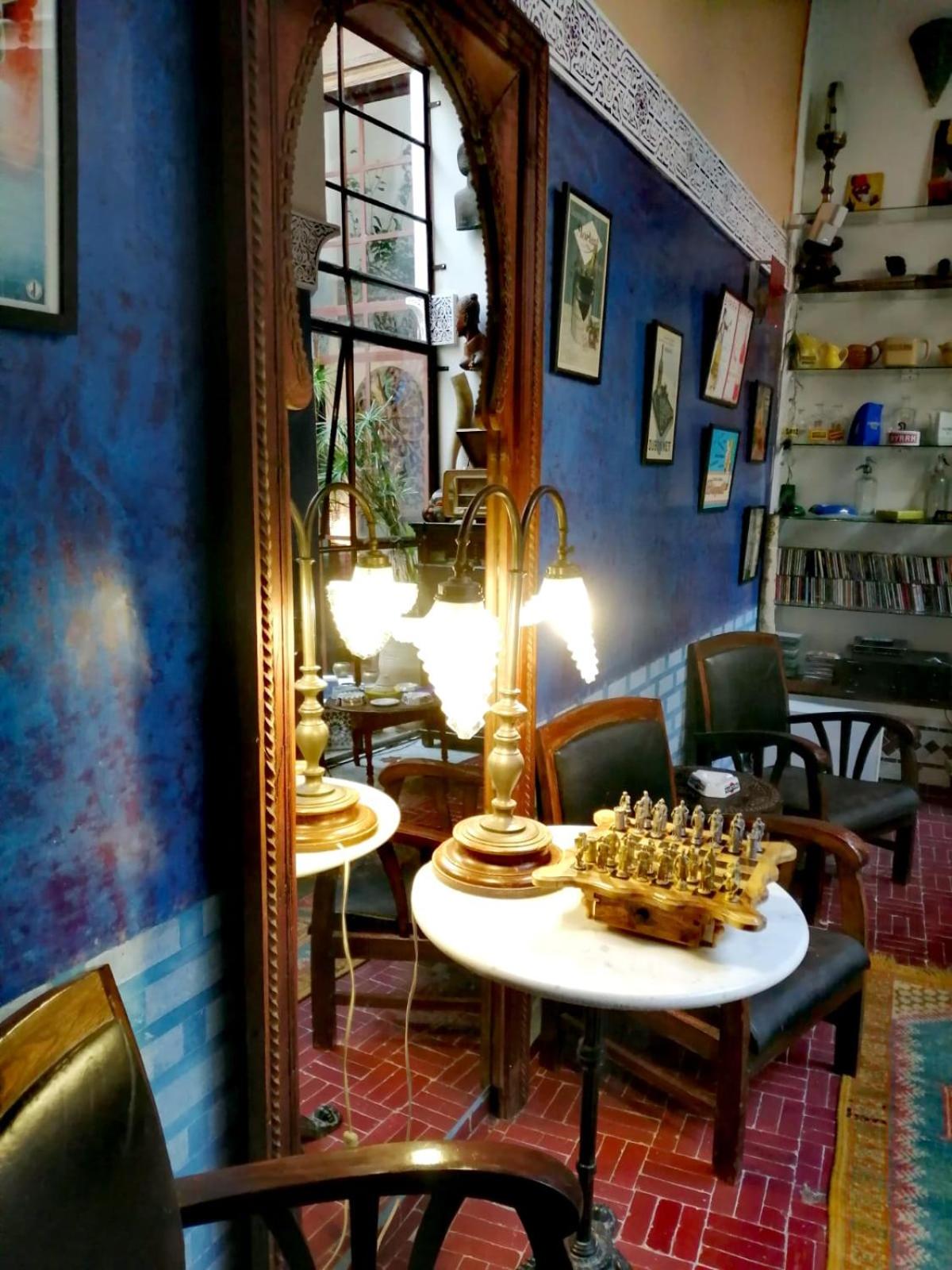 lounge