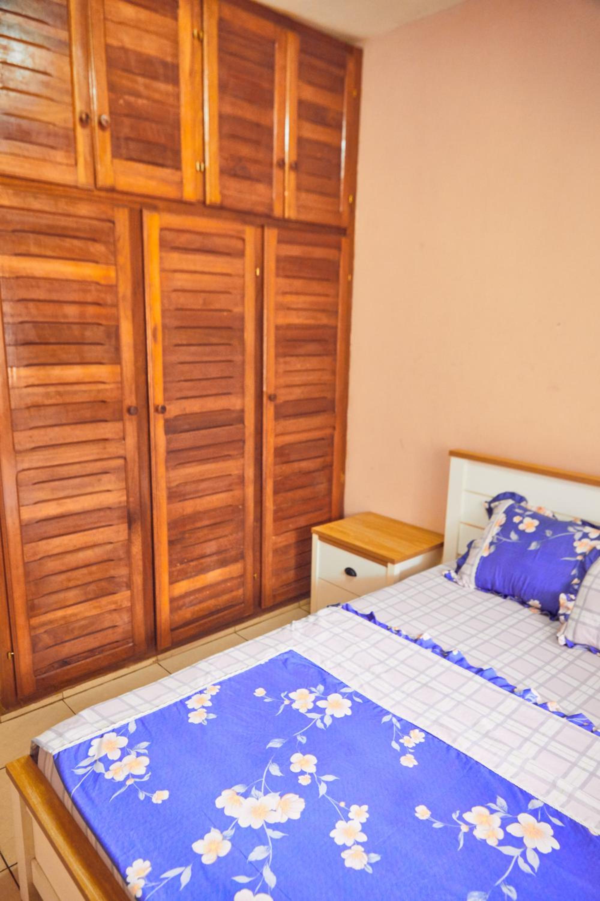 Three rooms Appartment Bieyem assi