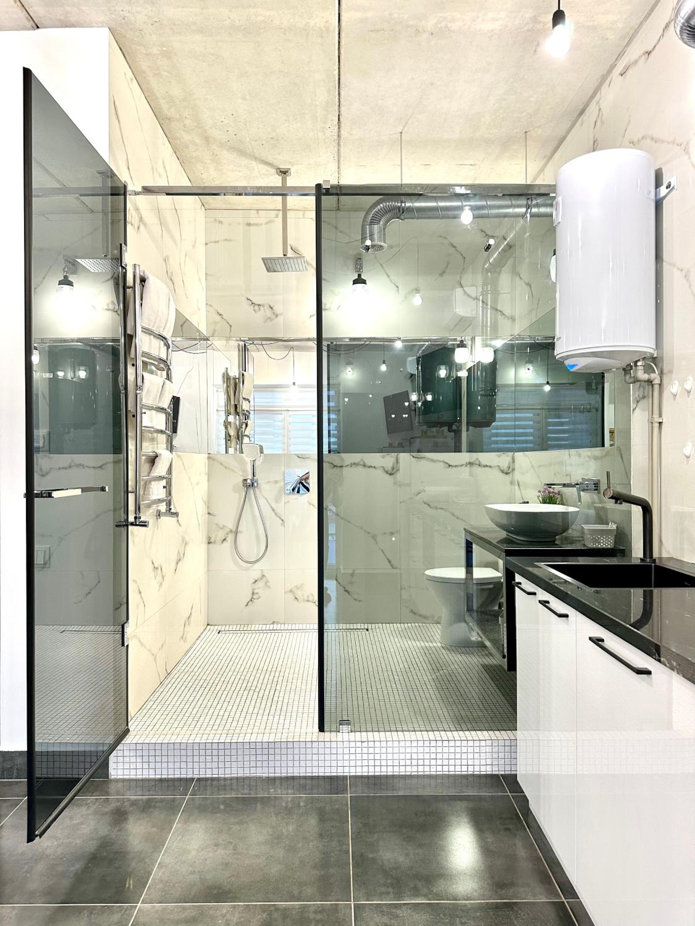 Designer apartments with a coffee machine in the city center view 3