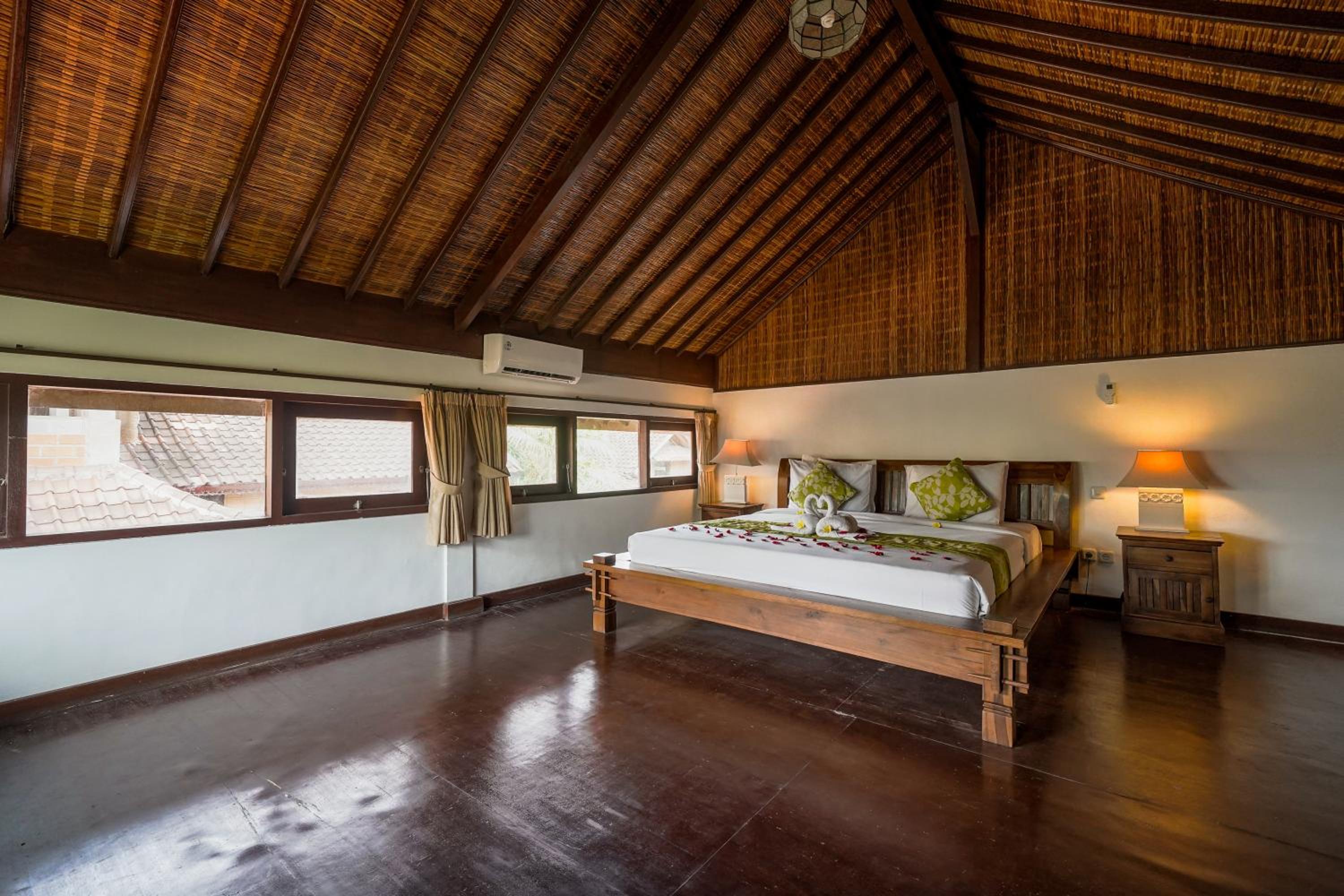 Three Brothers Bali Legian Bungalows & Villas