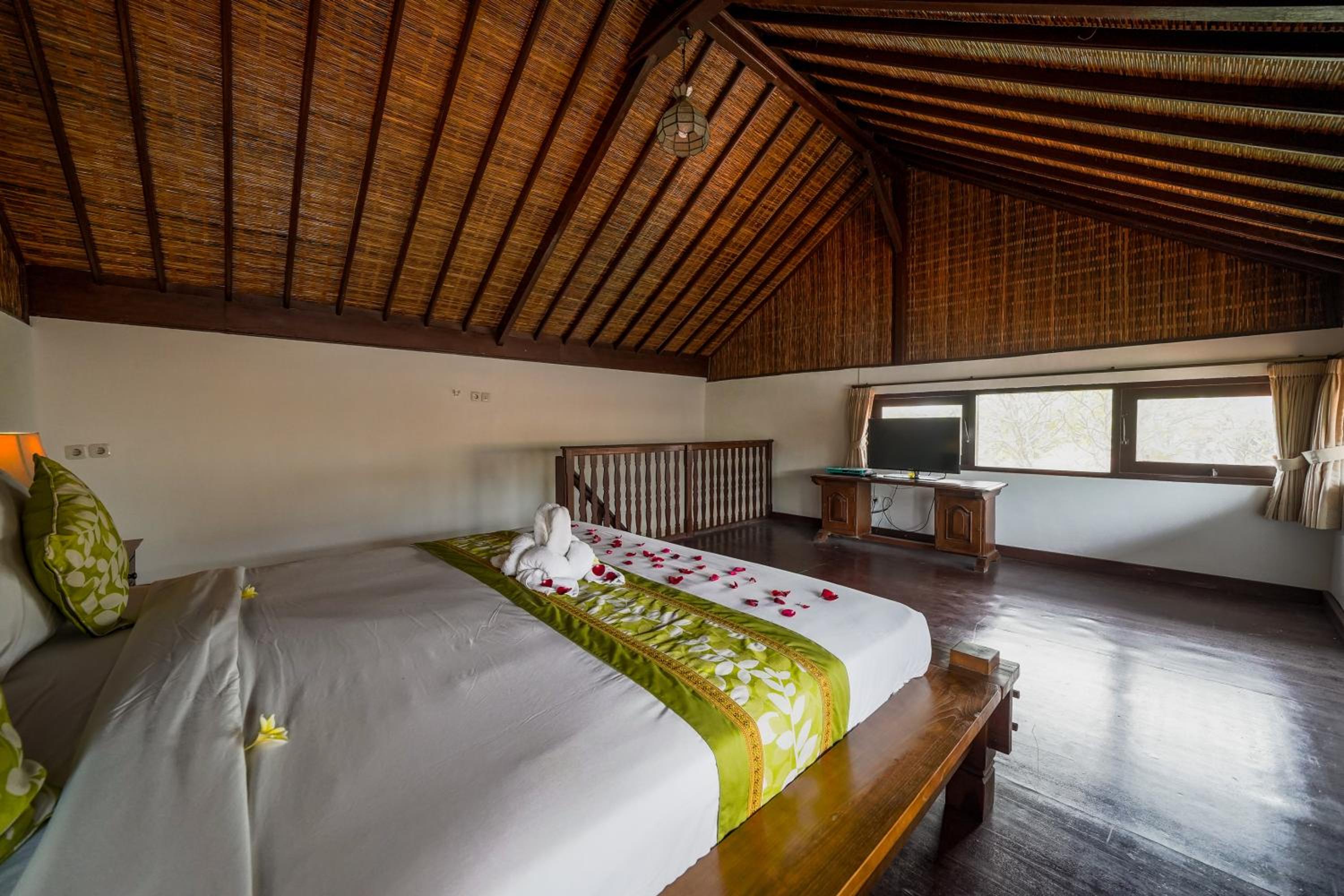 Three Brothers Bali Legian Bungalows & Villas