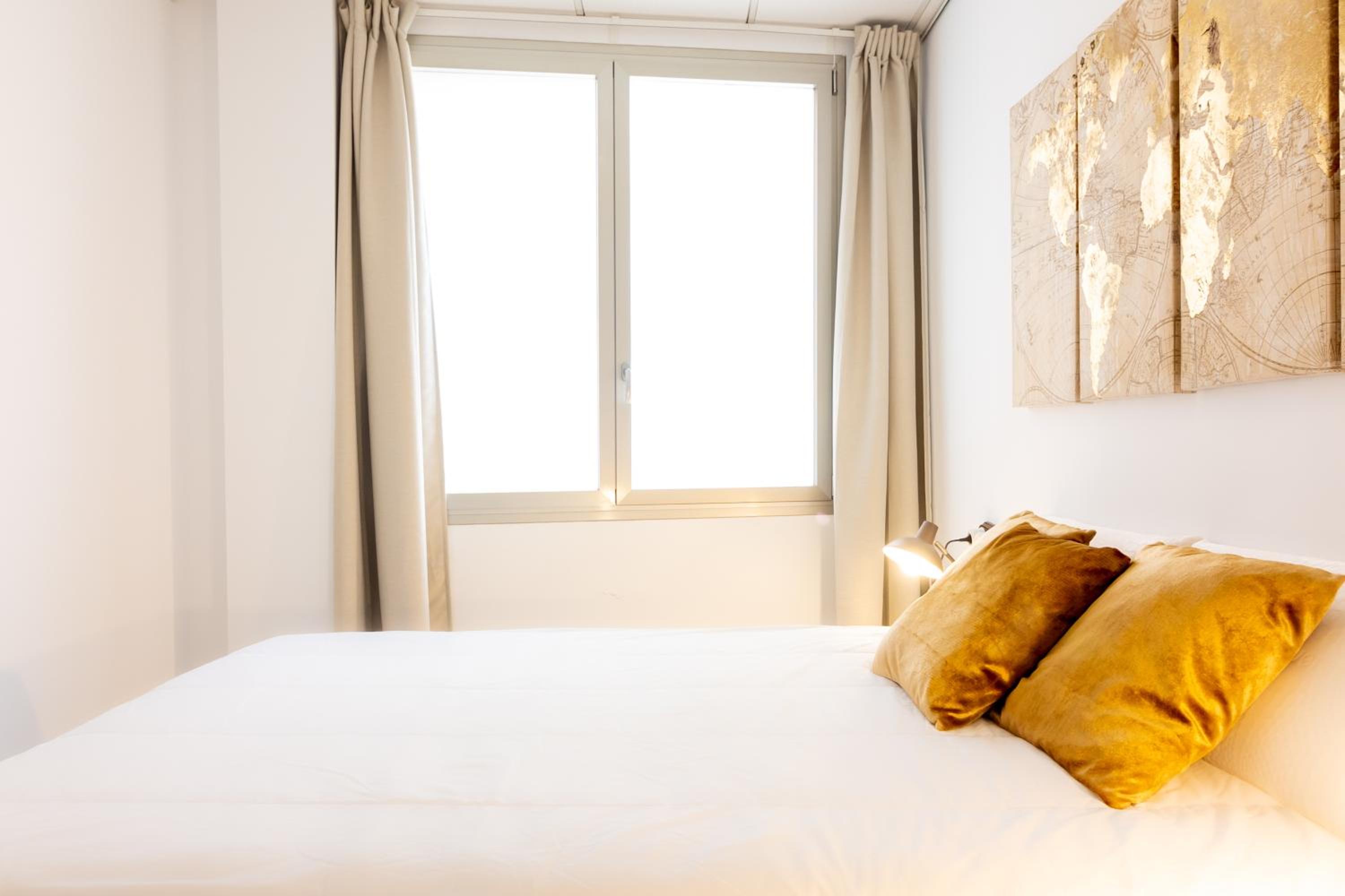 Sáenz Suites Gallery by Bossh! Apartments