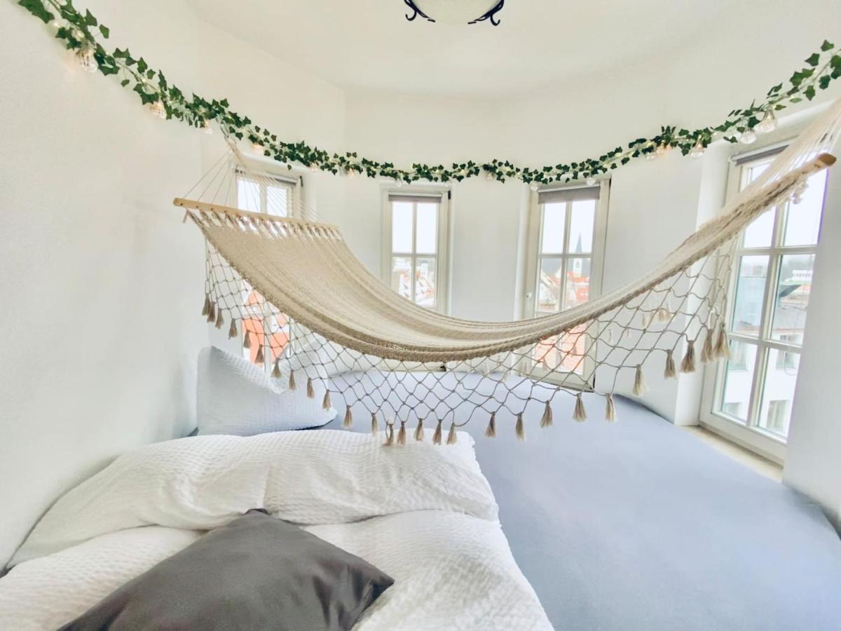 Room in Apartment - Schlafen Wie Prinzessinnen In Kemptens Schlosschen