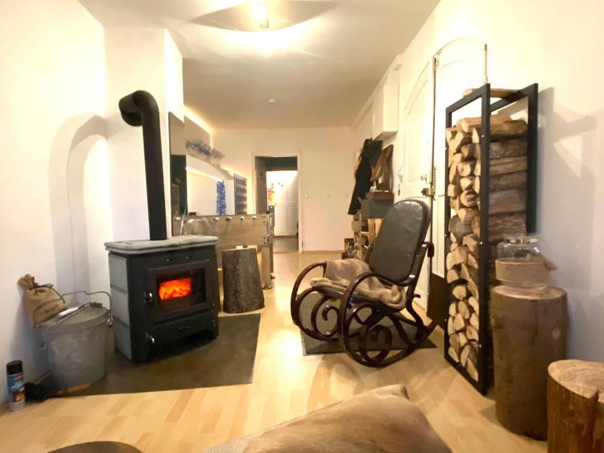 Room in Apartment - Schlafen Wie Prinzessinnen In Kemptens Schlosschen