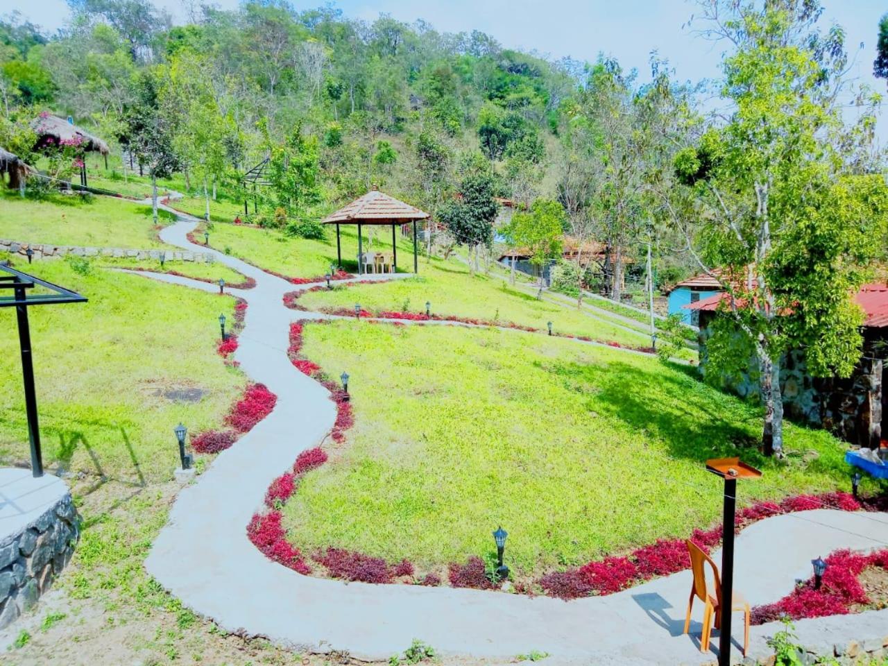 Zacs Valley Resort & Wellness Retreat Kodaikanal