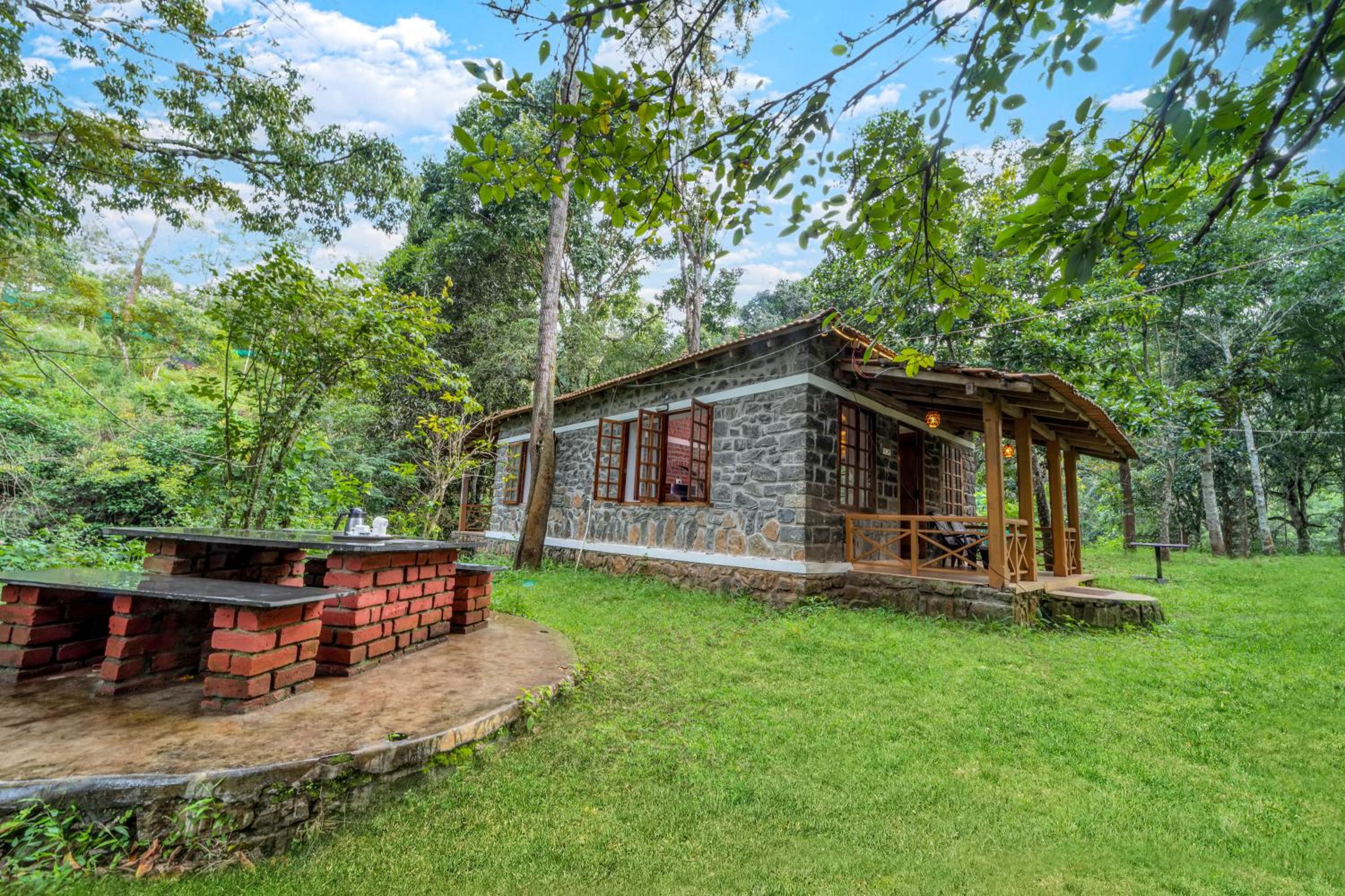 Zacs Valley Resort & Wellness Retreat Kodaikanal