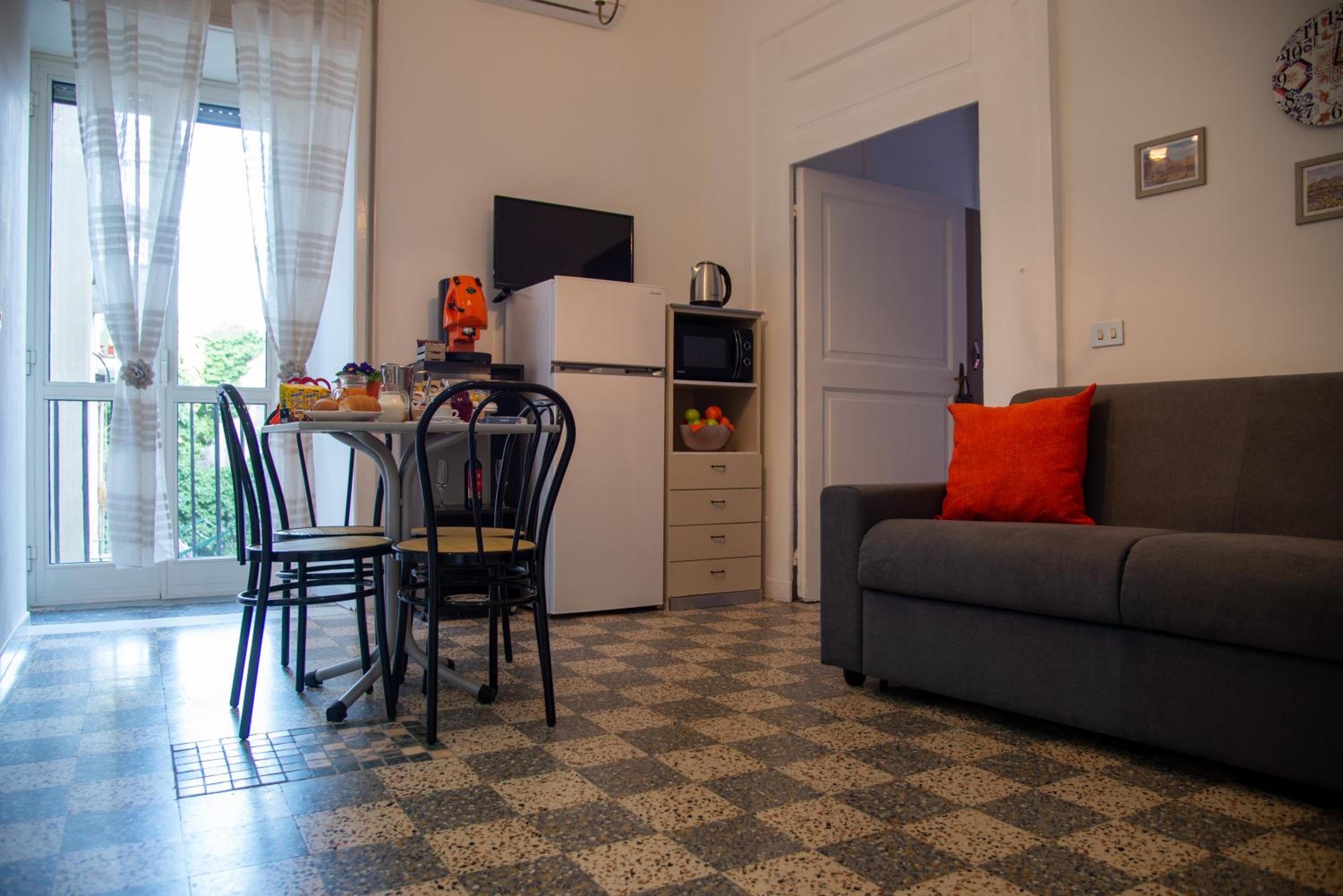 Domus Anticaglia By DomusExtra