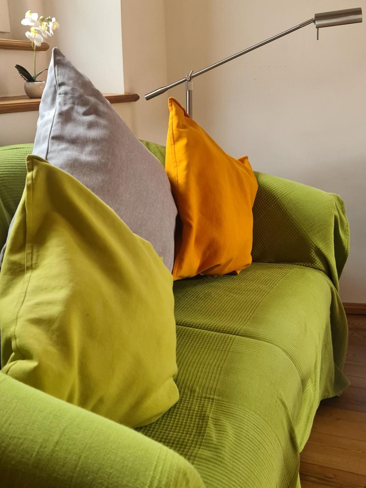 Urlaub beim Winzer - Ferienwohnung IDIG mit Balkon