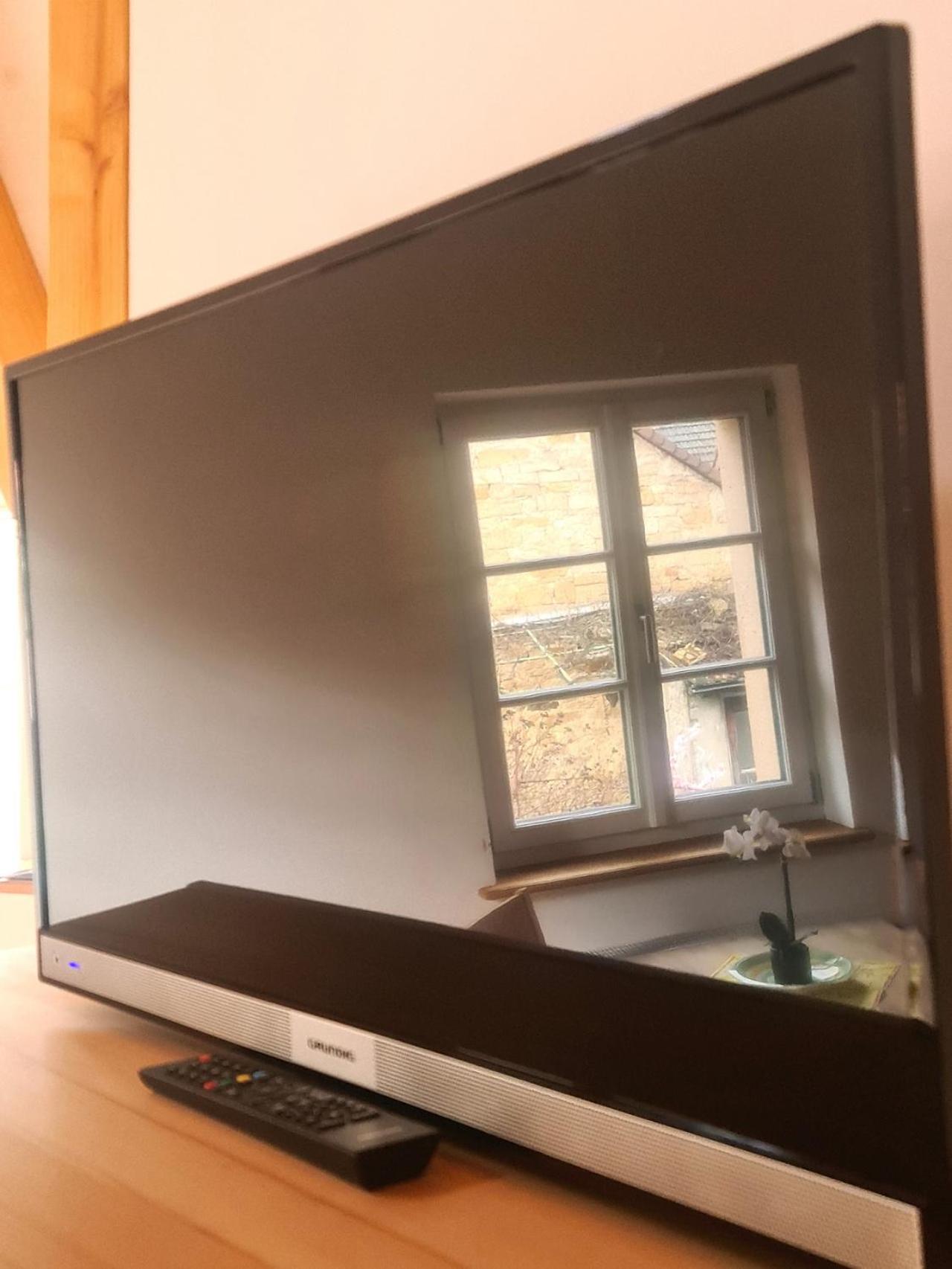 Urlaub beim Winzer - Ferienwohnung IDIG mit Balkon