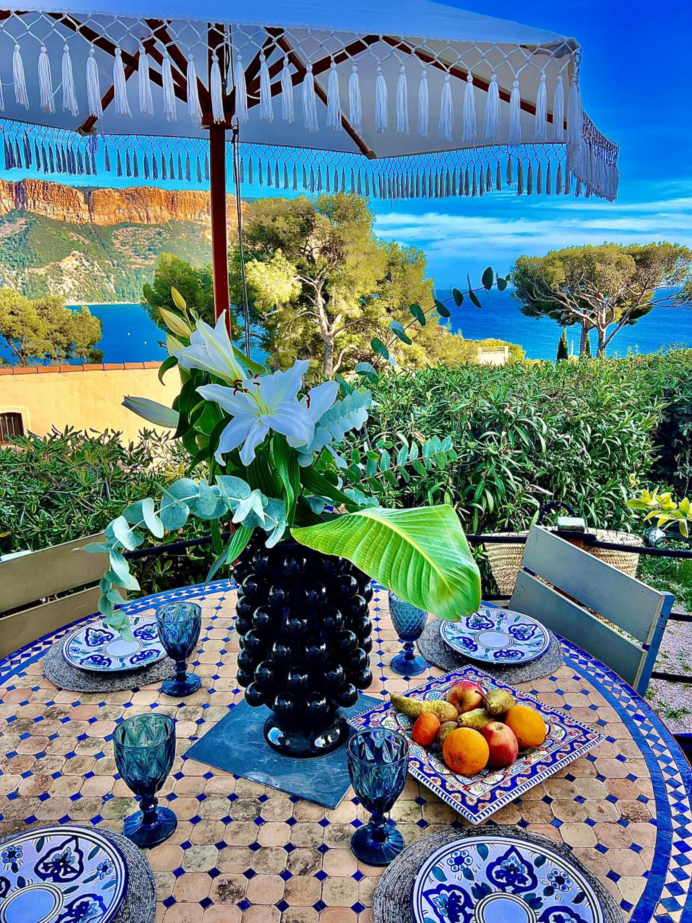 Astoria Villa maison d hôtes Appartement vue mer avec piscine view 5