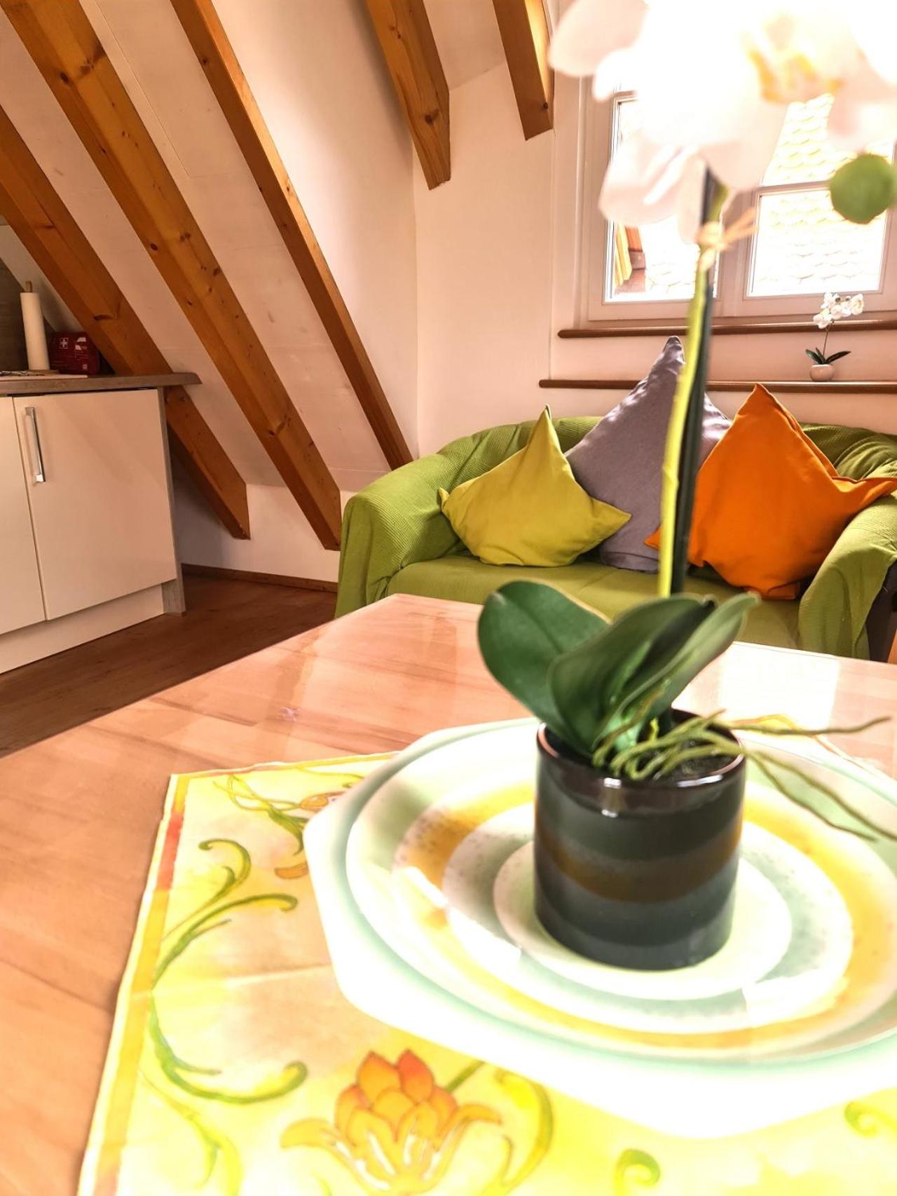Urlaub beim Winzer - Ferienwohnung IDIG mit Balkon