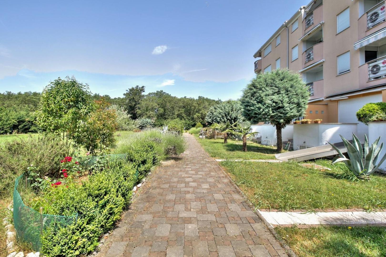 Studio Apartment ARES - Monterol
