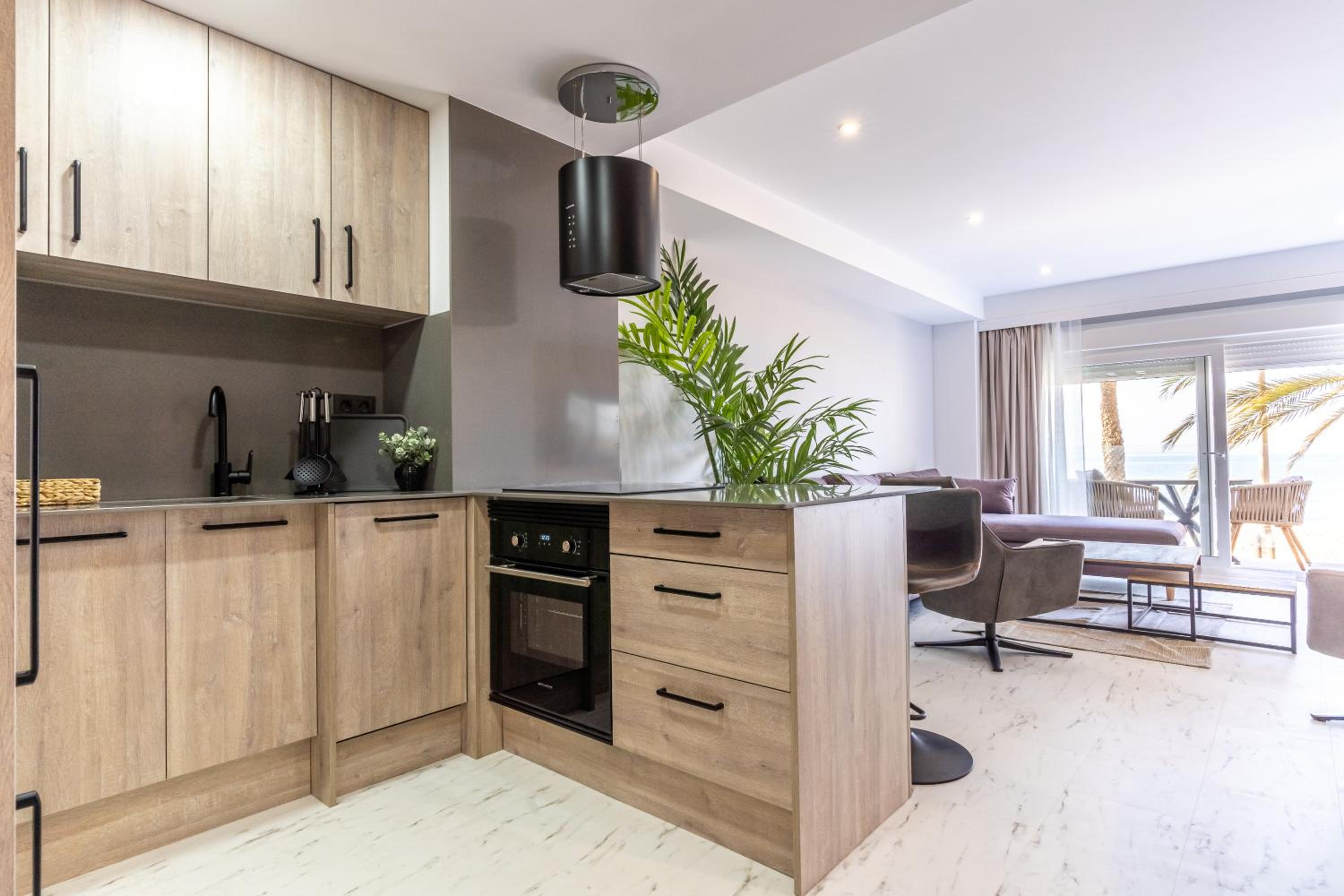 Apartaments Paseo Marítimo by Expoholidays