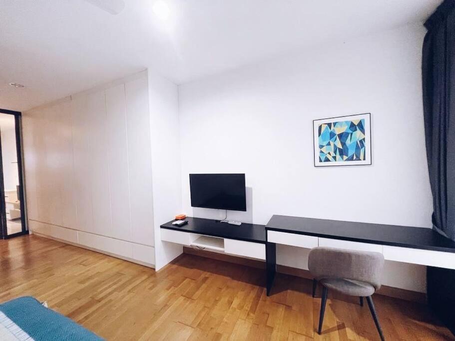 PROMO CONNECTED TRAIN 1 Bedroom ABOVE MALL - 5