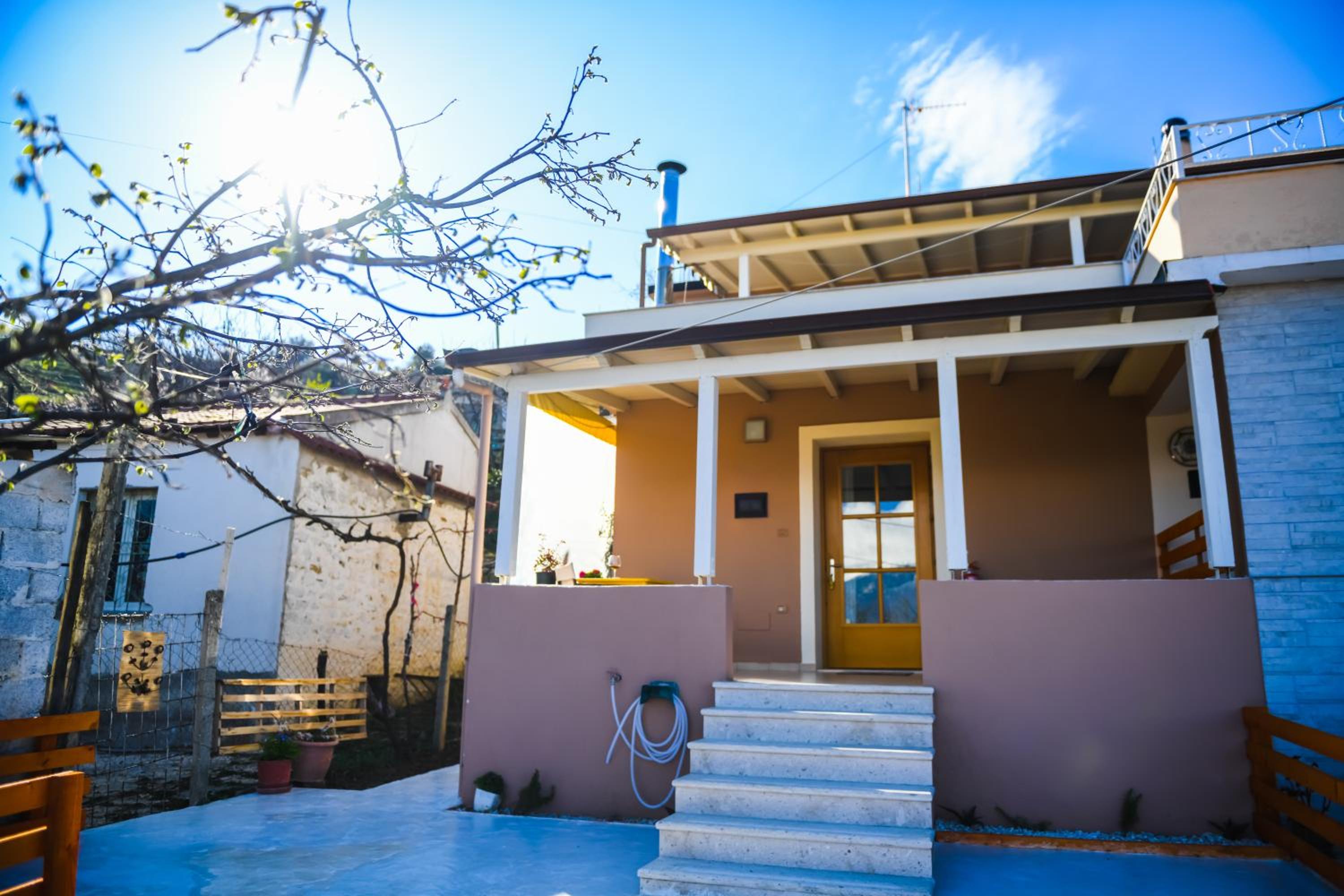 Villa Kuci, Drobonik Berat