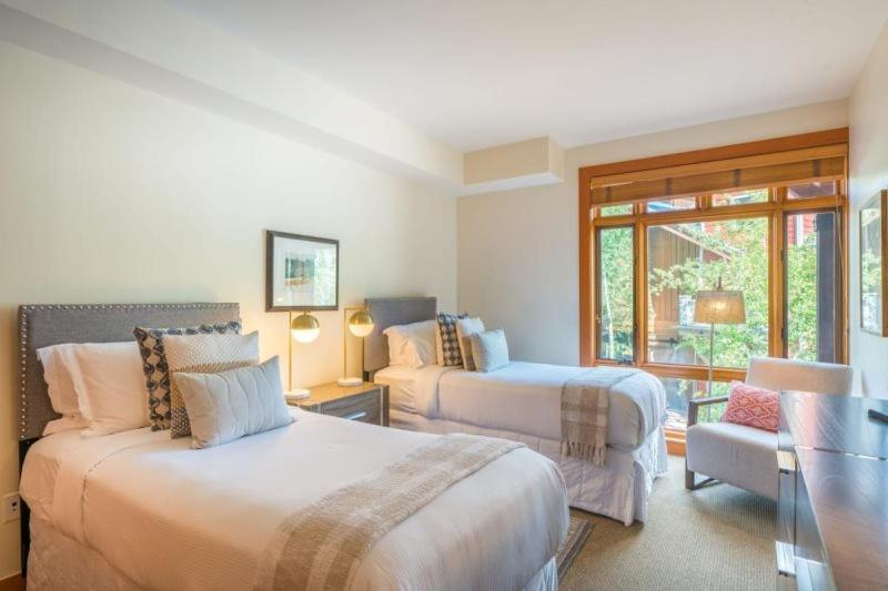 Luxury Ski In, Ski Out 2 Bedroom Mountain Resort Vacation Rental In The Heart Of Snowmass Base Village
