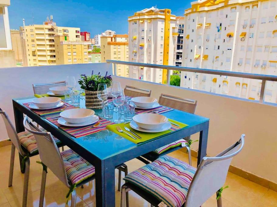 Apartamento Gandia muy cerca de playa con piscina