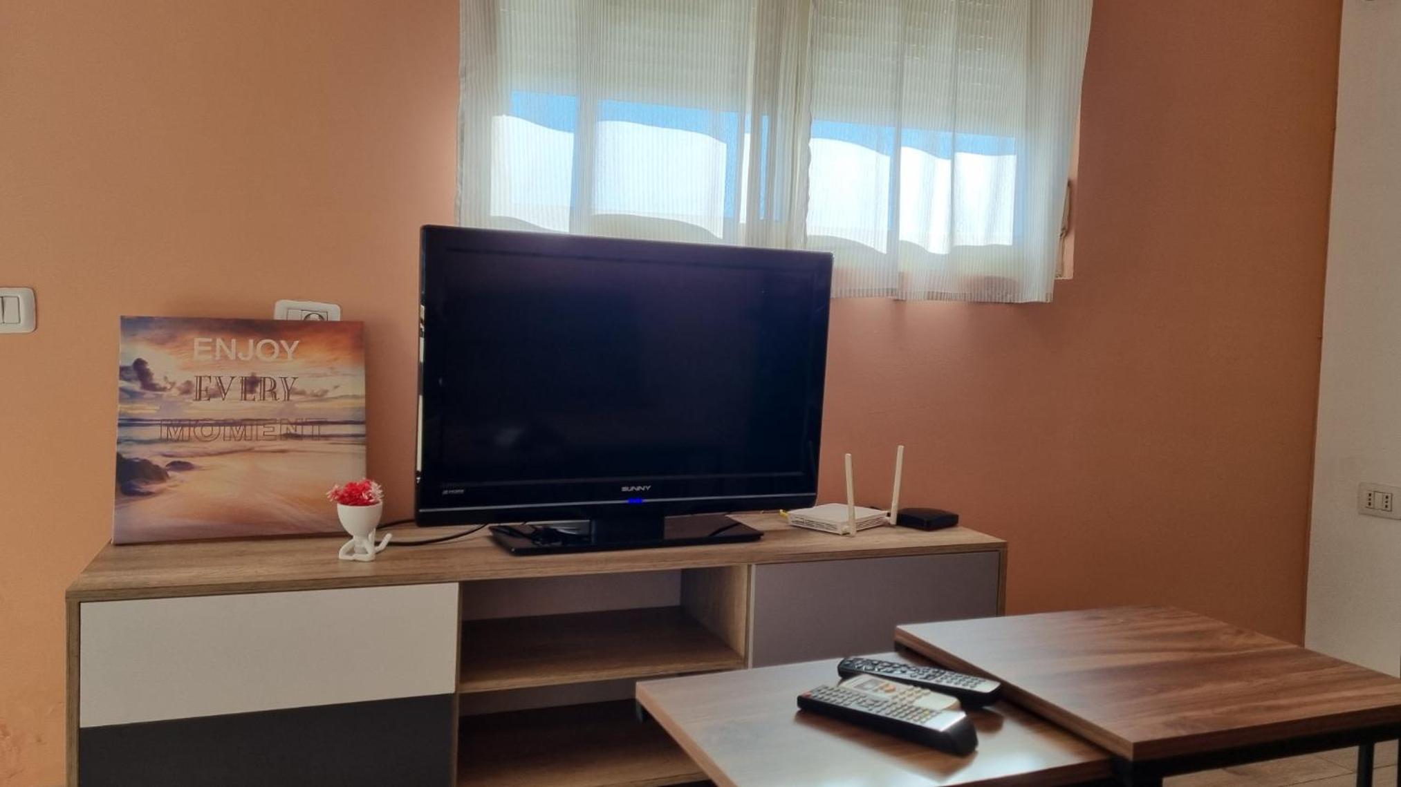 Sky Apartament. Bllok District