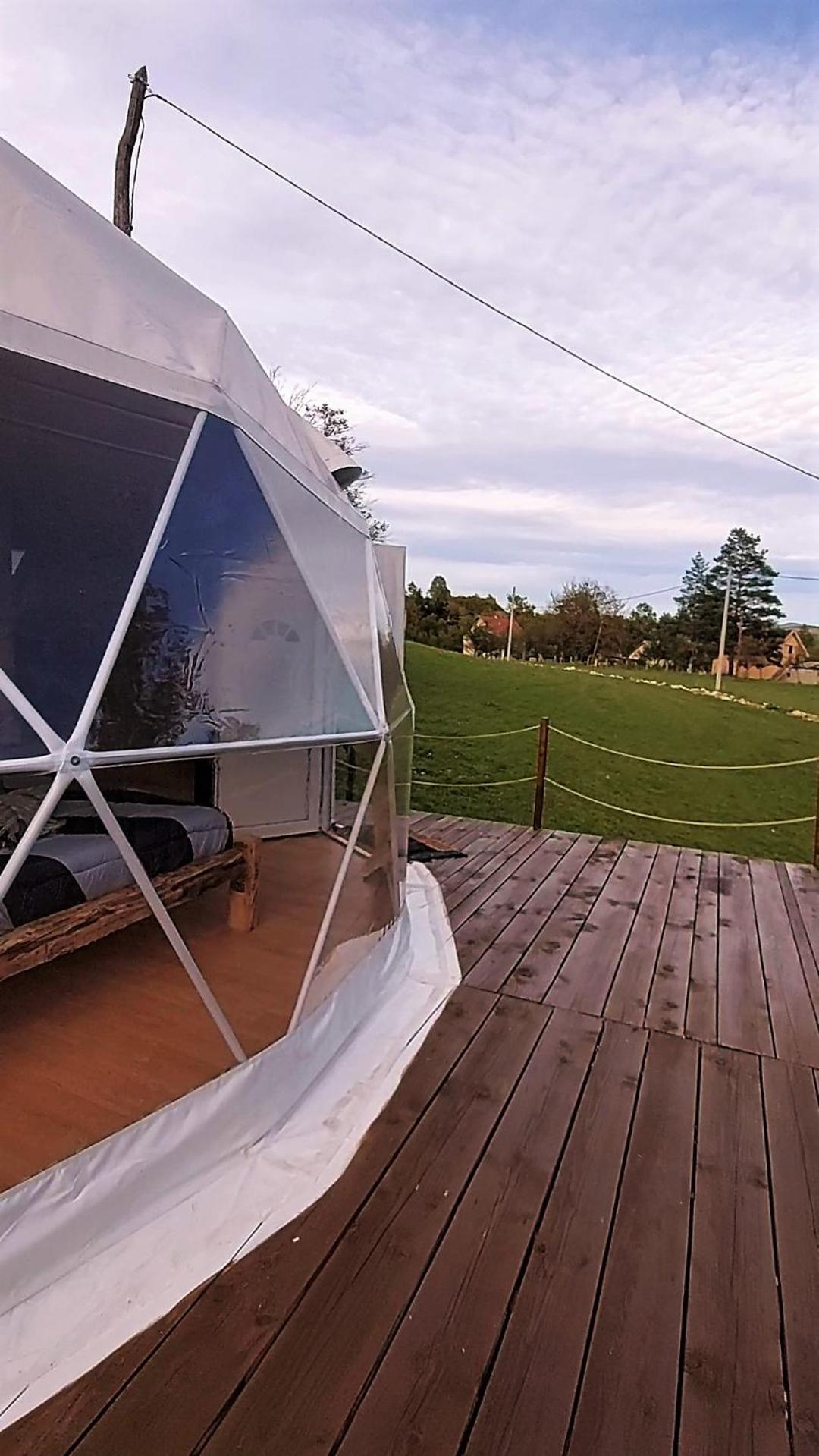 Nomad Glamping