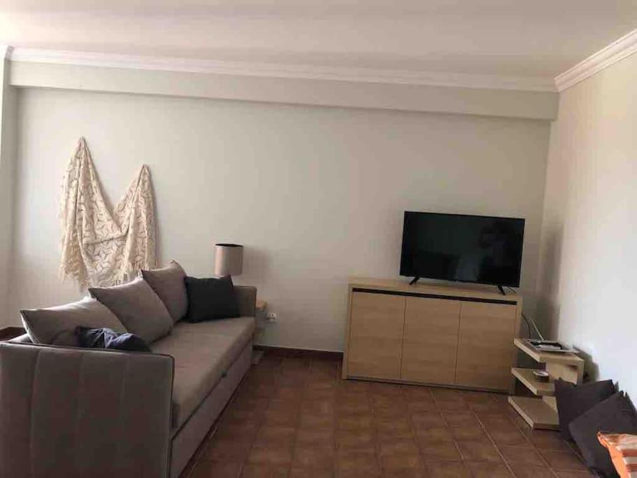 Apartamento encantador com piscina view 3