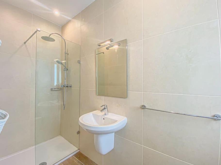 Maltese Apartment 1b with traditional Balcony By Solea view 3