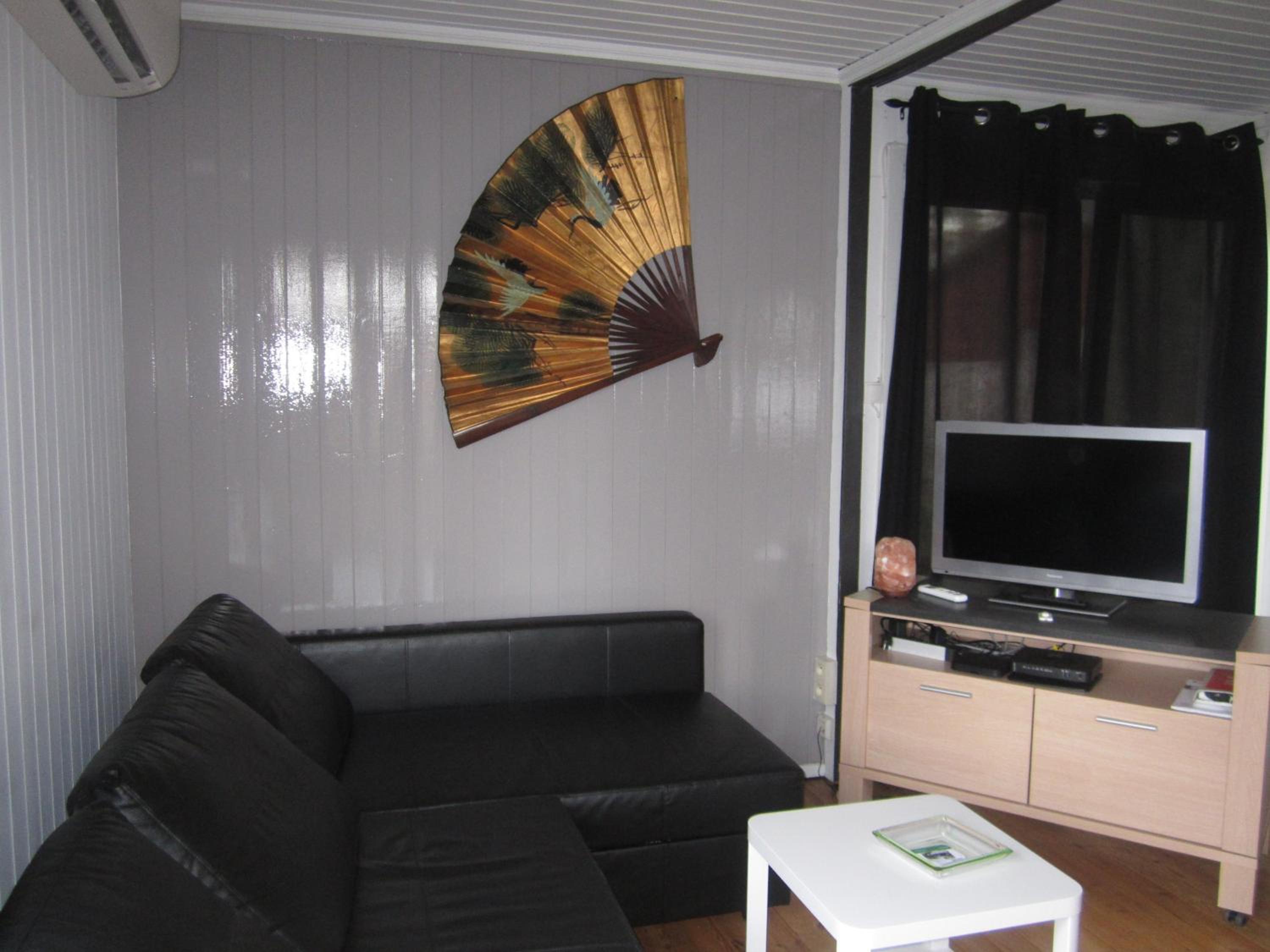 Le Petit Chalet view 2