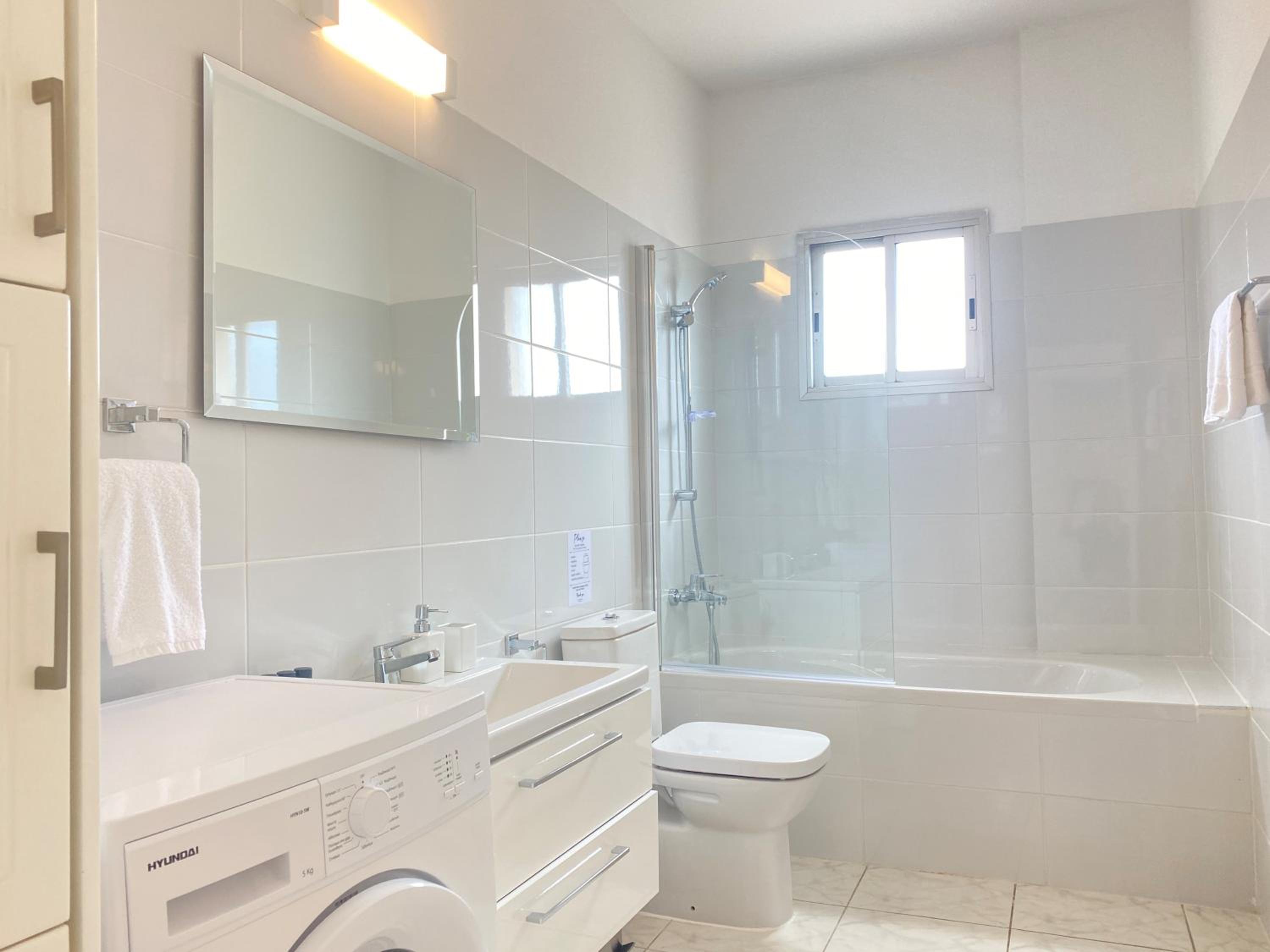 Limassol Vacations - Phaedrus Living Down Town Flat Nestoras 301 - Property Image 2